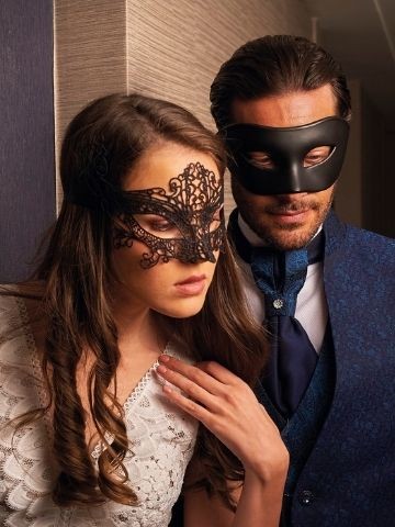 Trend Groom Costume Collection: For the Mysterious Groom