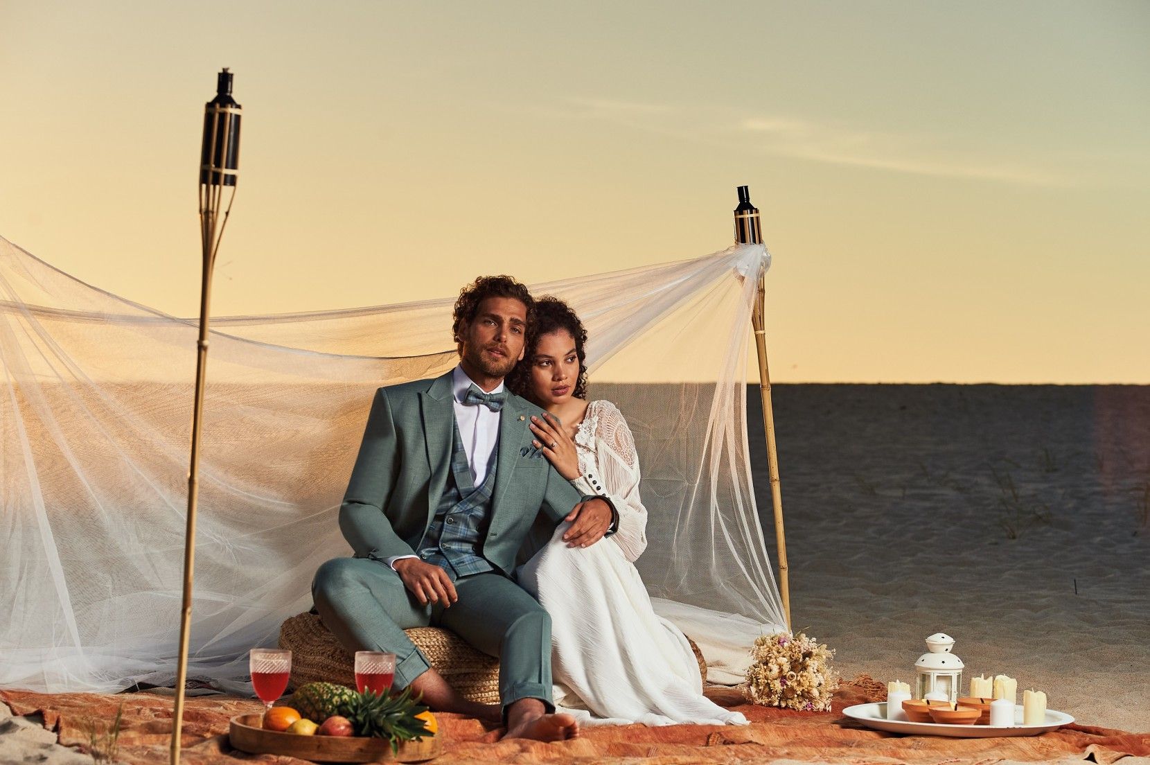 Beach wedding: the top five wedding suits
