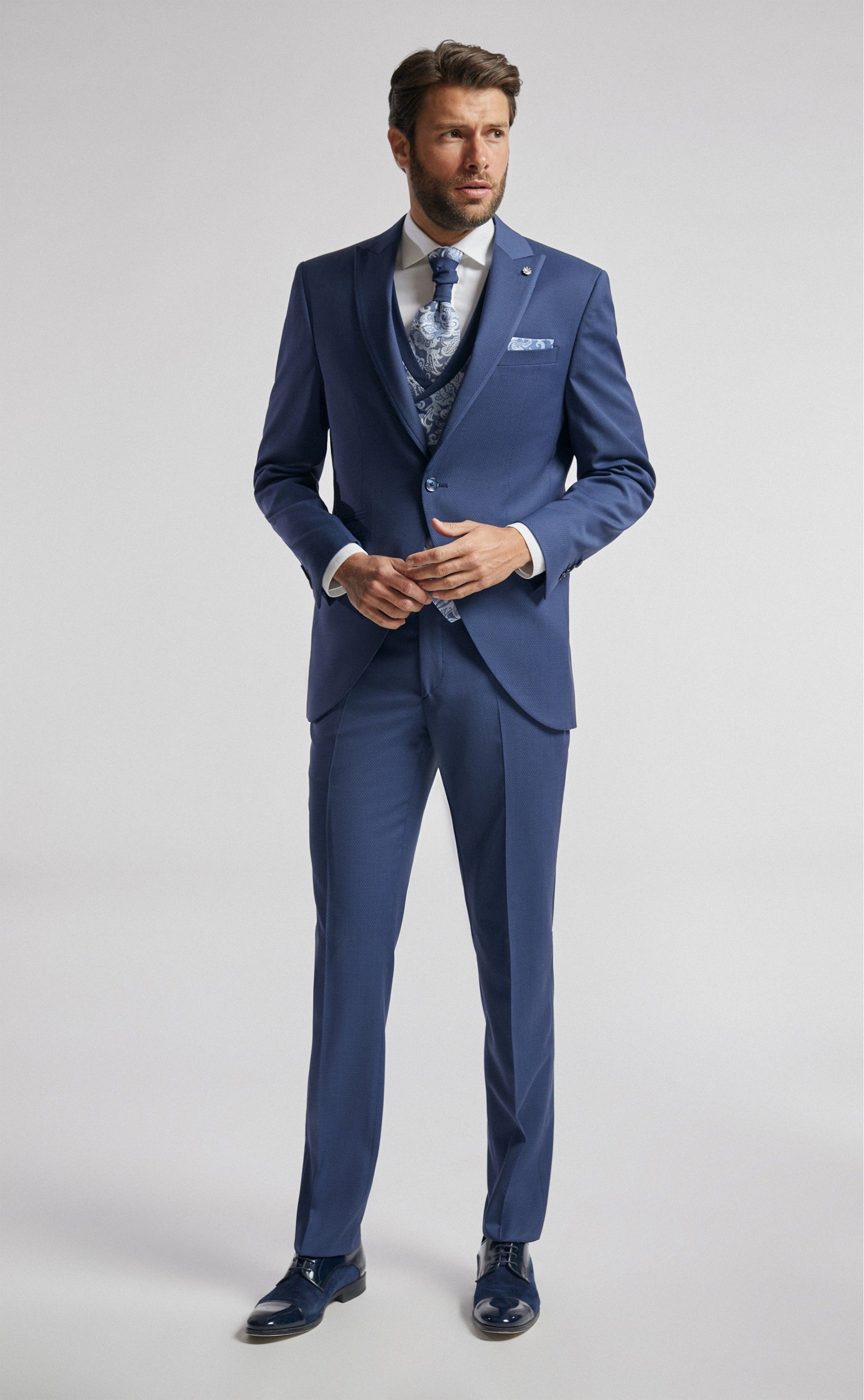 Traje de novio Eternal azul 03.23.320A