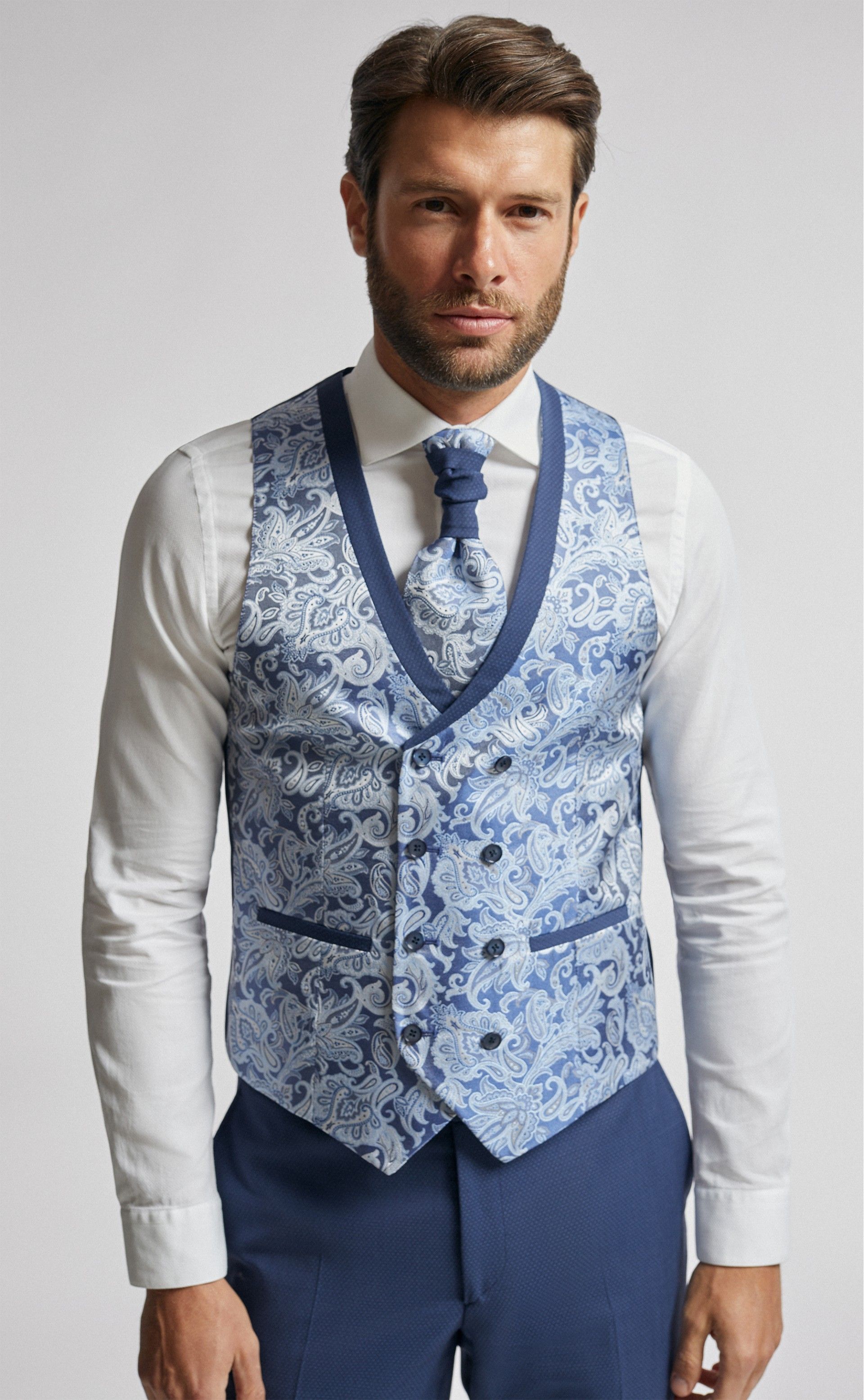 Traje de novio Eternal azul 03.23.320A