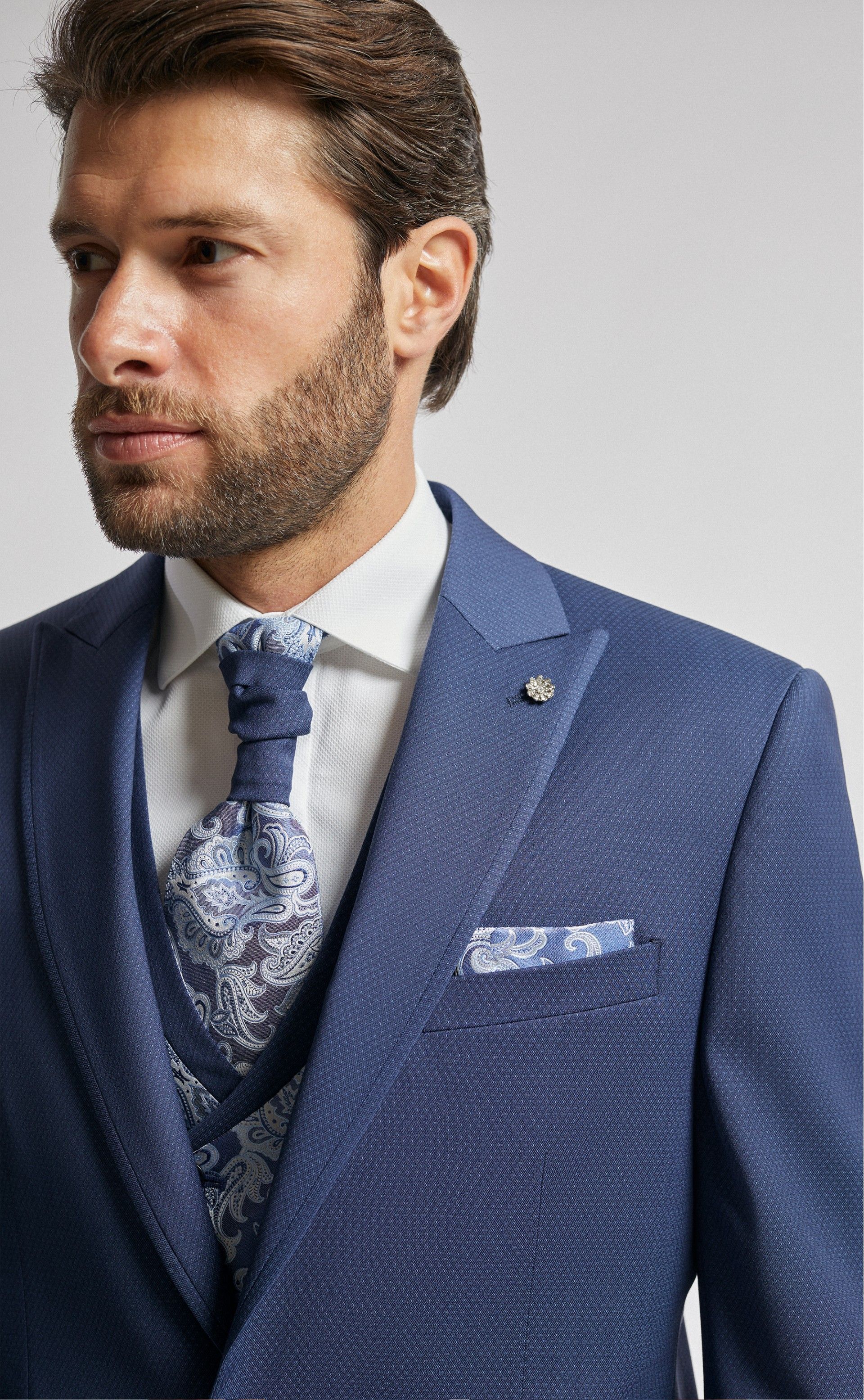 Traje de novio Eternal azul 03.23.320A