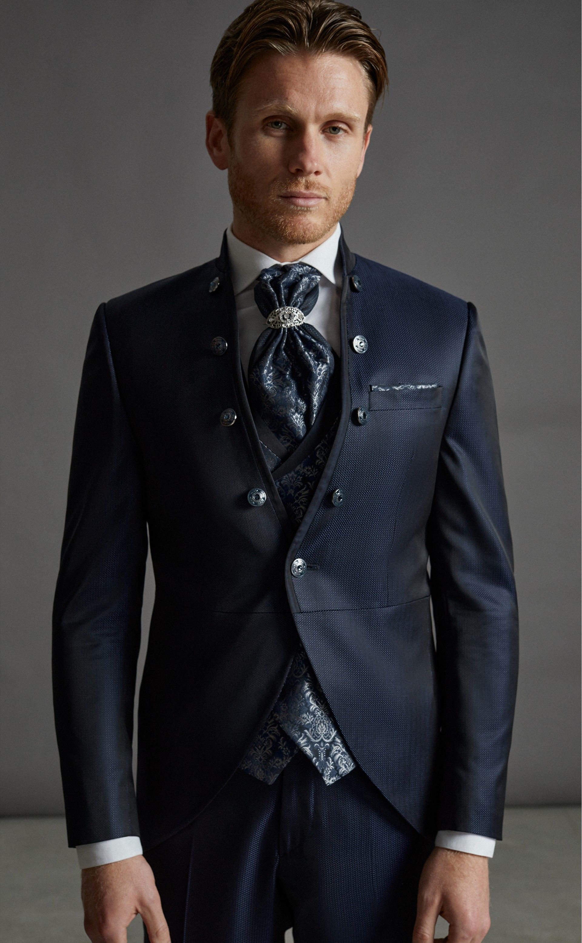 Traje de novio Wedding azul 36.23.300