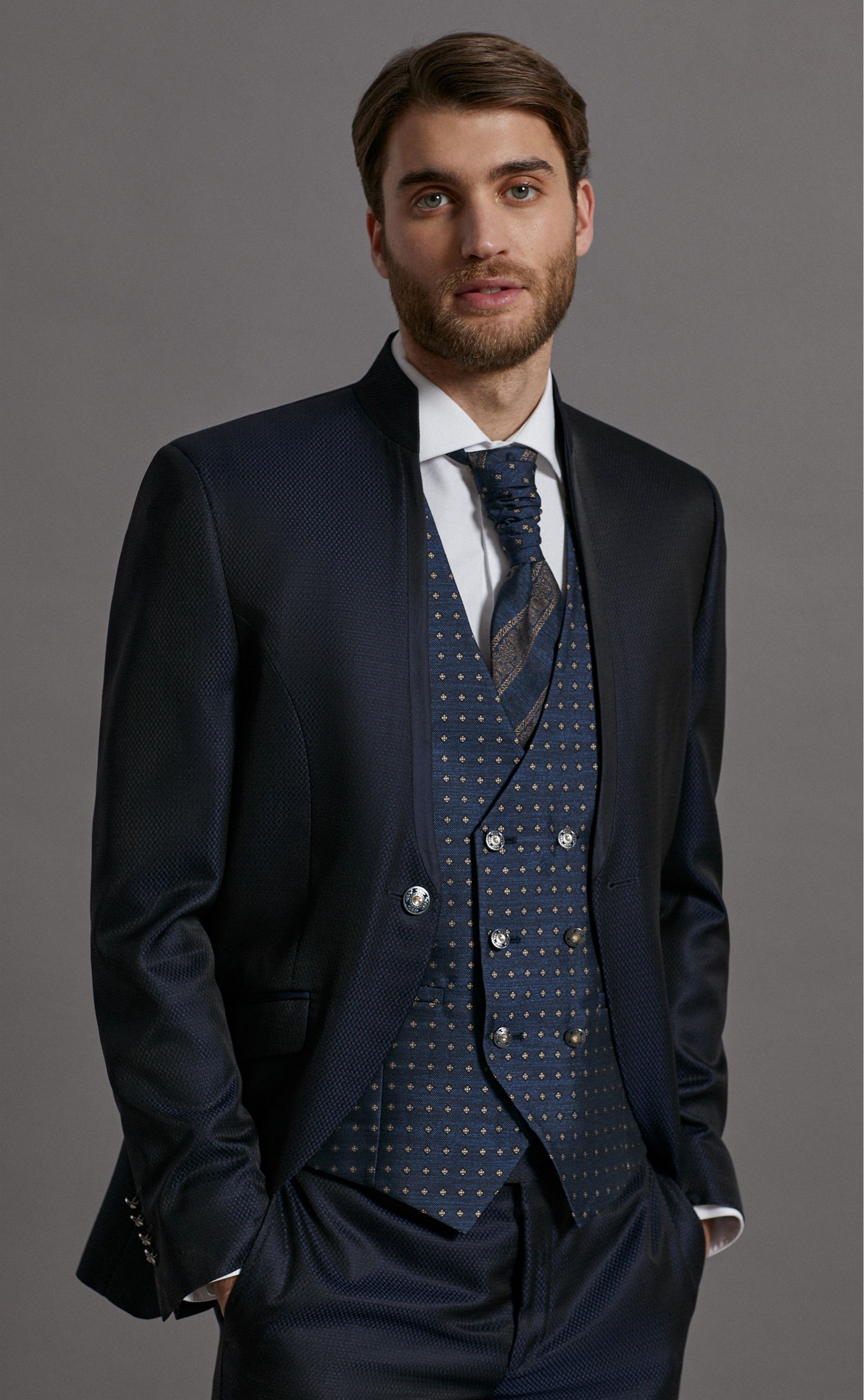 Costume de marié Wedding noir 44.23.301