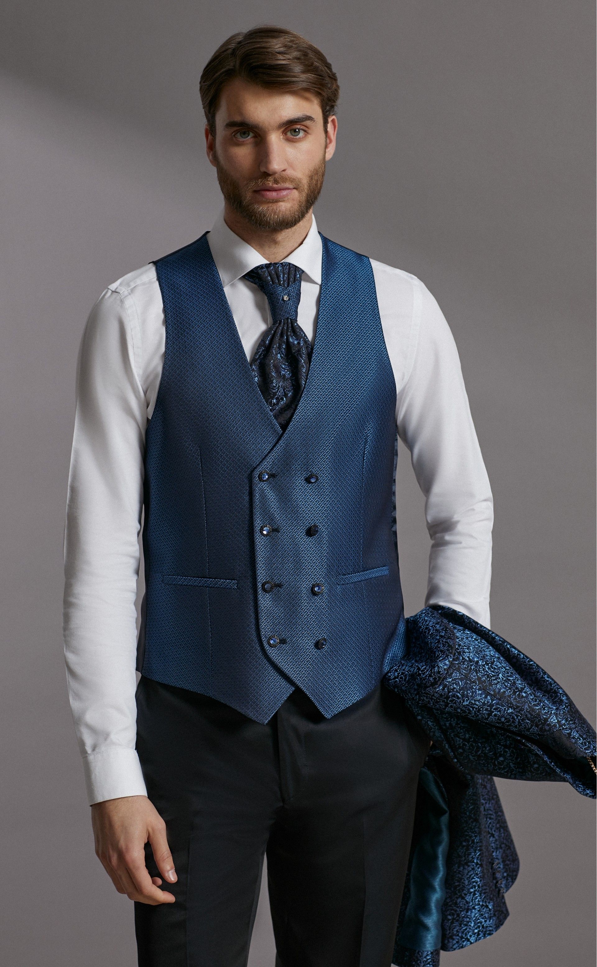 Blue groom suit Wedding 64.23.320