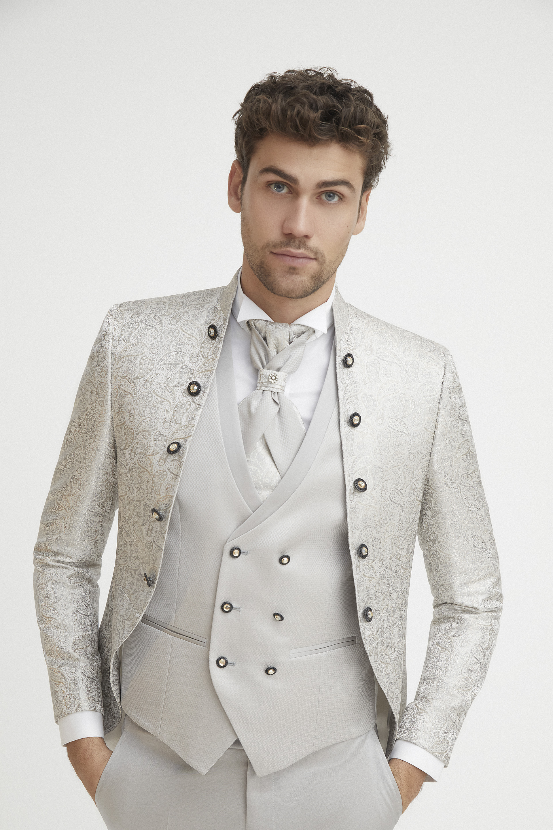 Traje de novio Trend beige 37.22.690