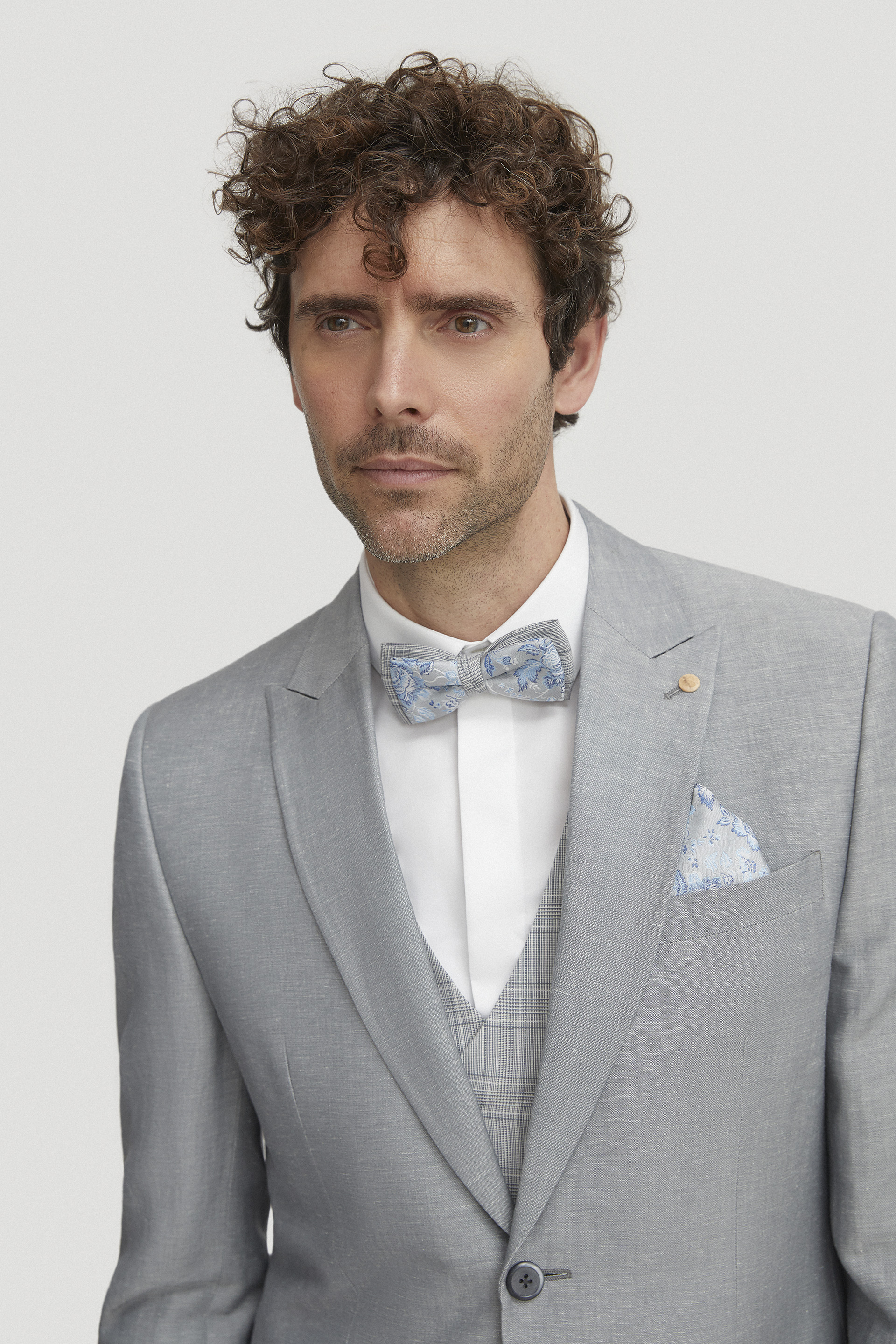 Costume de marié Feel gris 46.22.030A