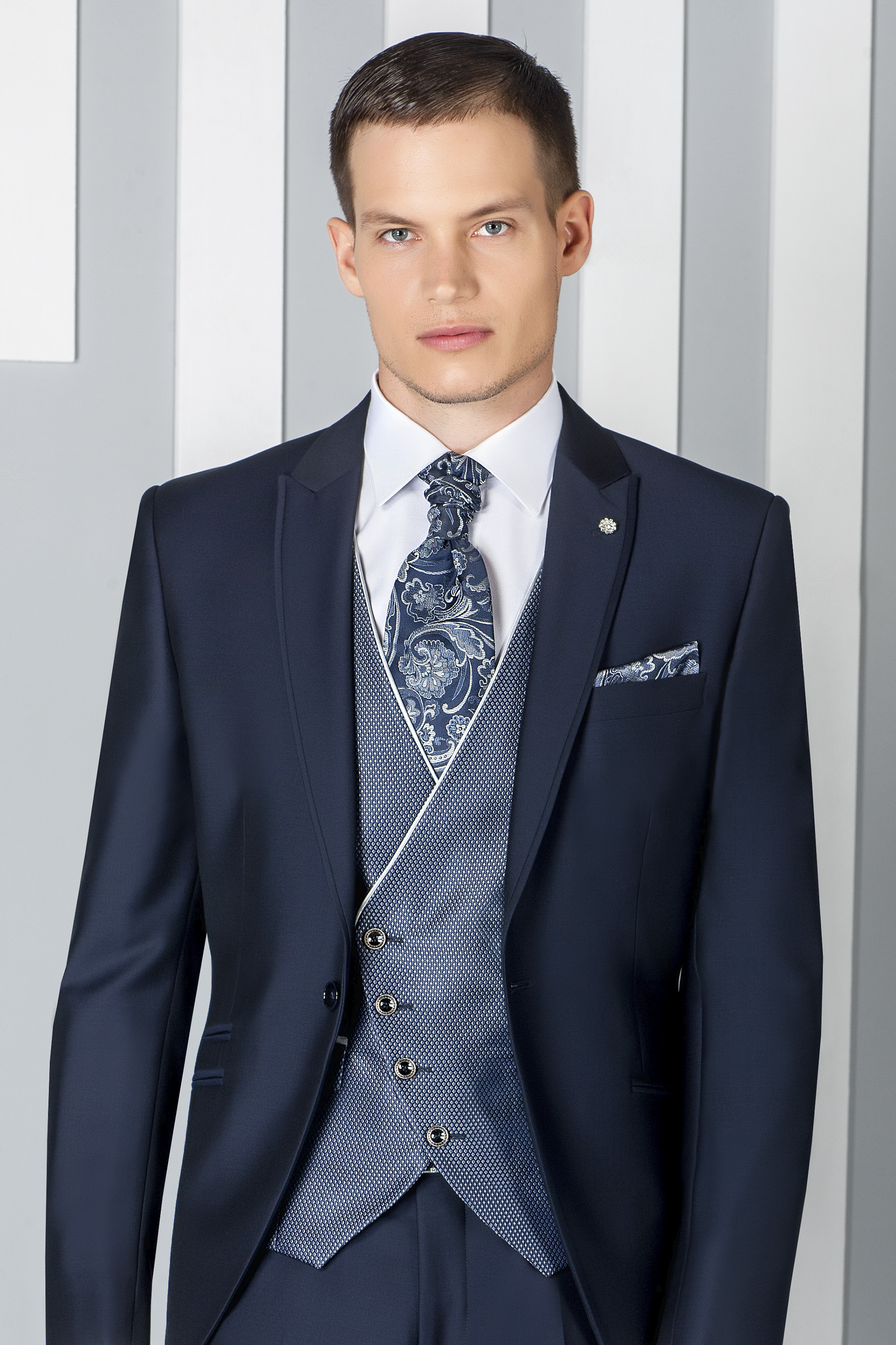 Hochzeitsanzug Eternal Blau 02.19.301