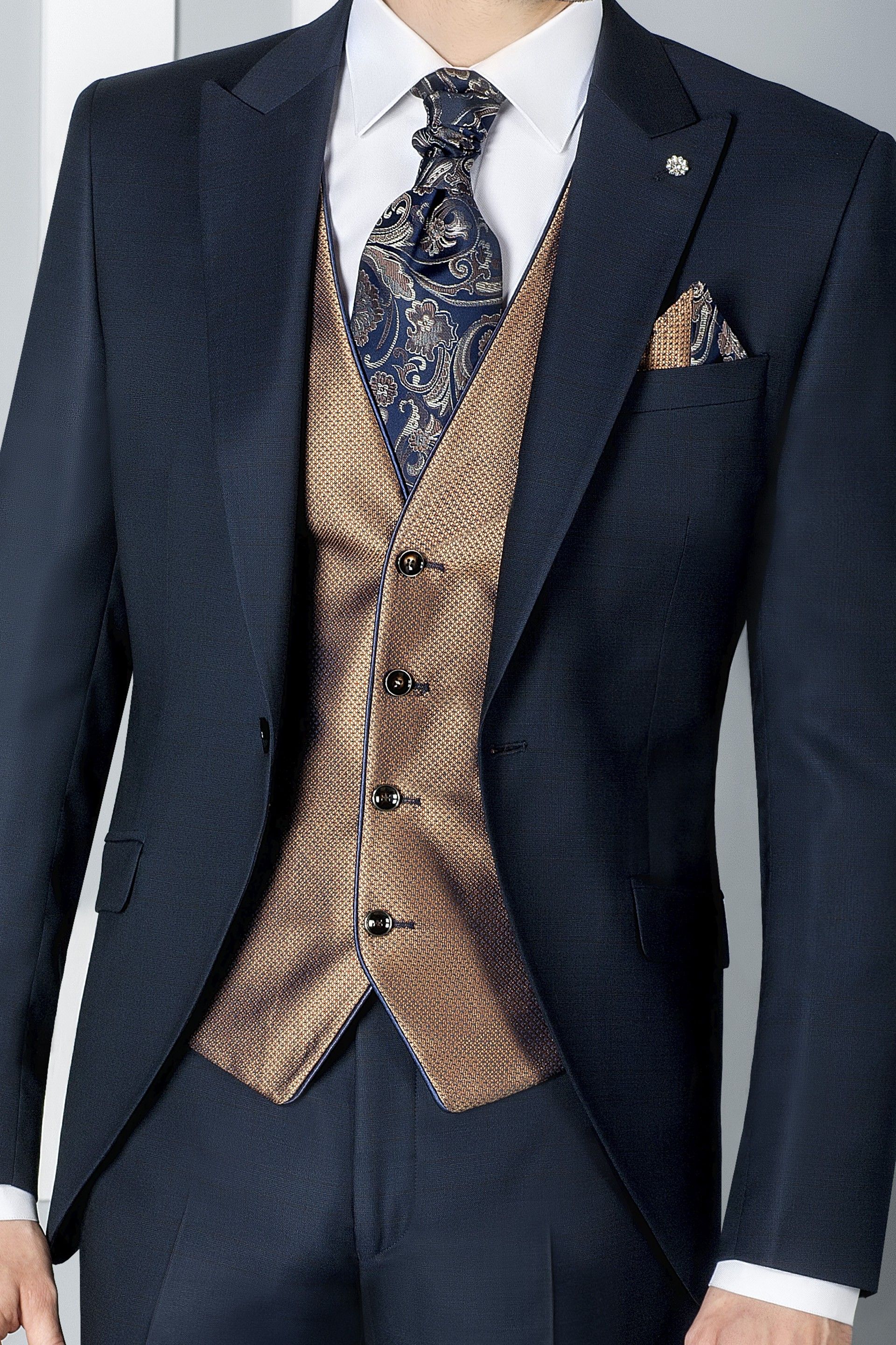 Traje de novio Eternal azul 07.20.300