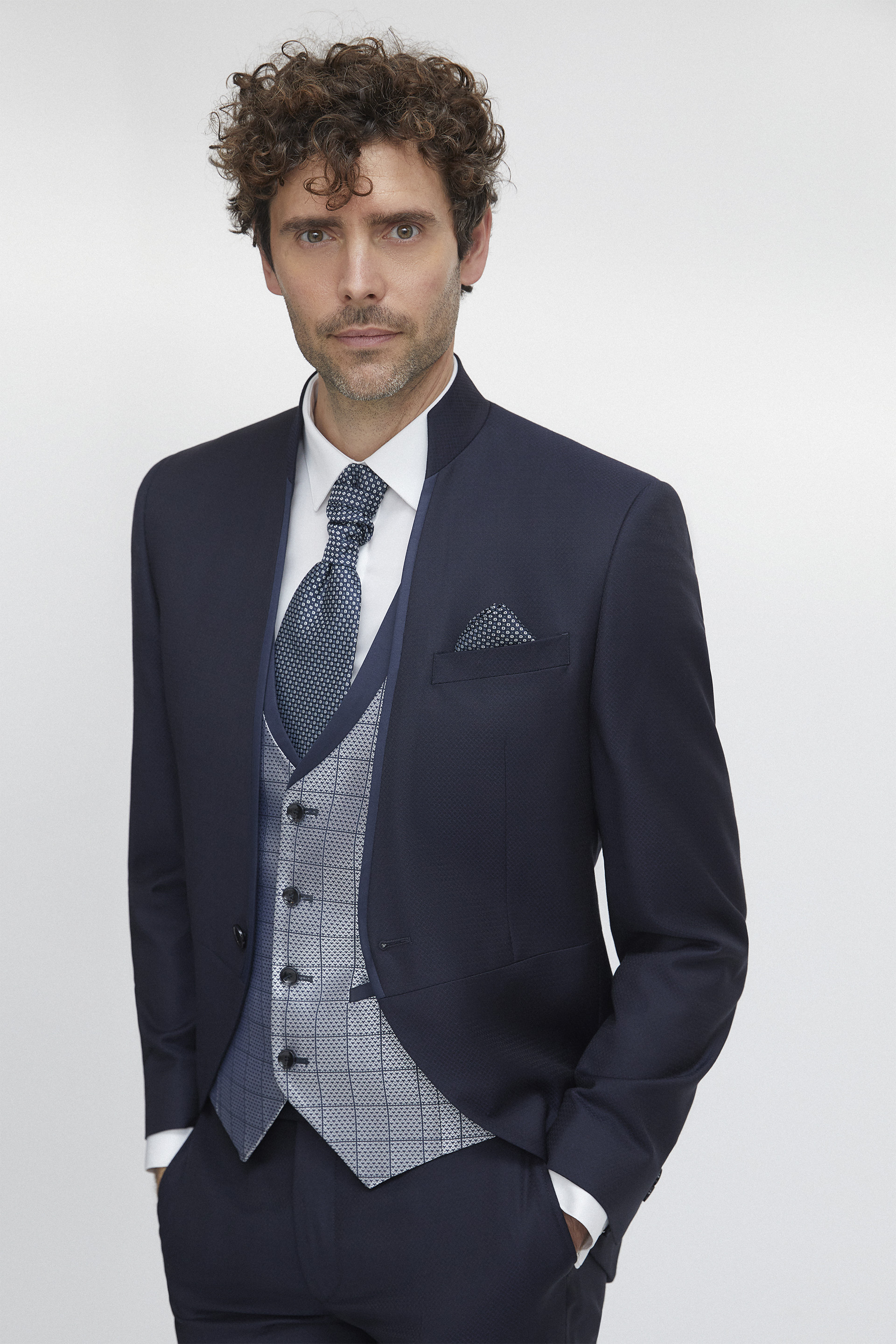 Costume de marié Eternal bleu 10.22.300