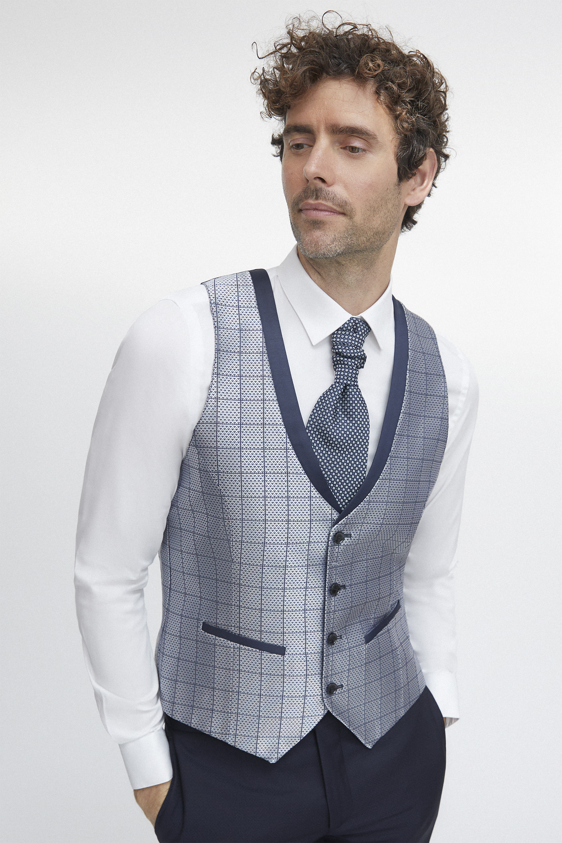 Costume de marié Eternal bleu 10.22.300