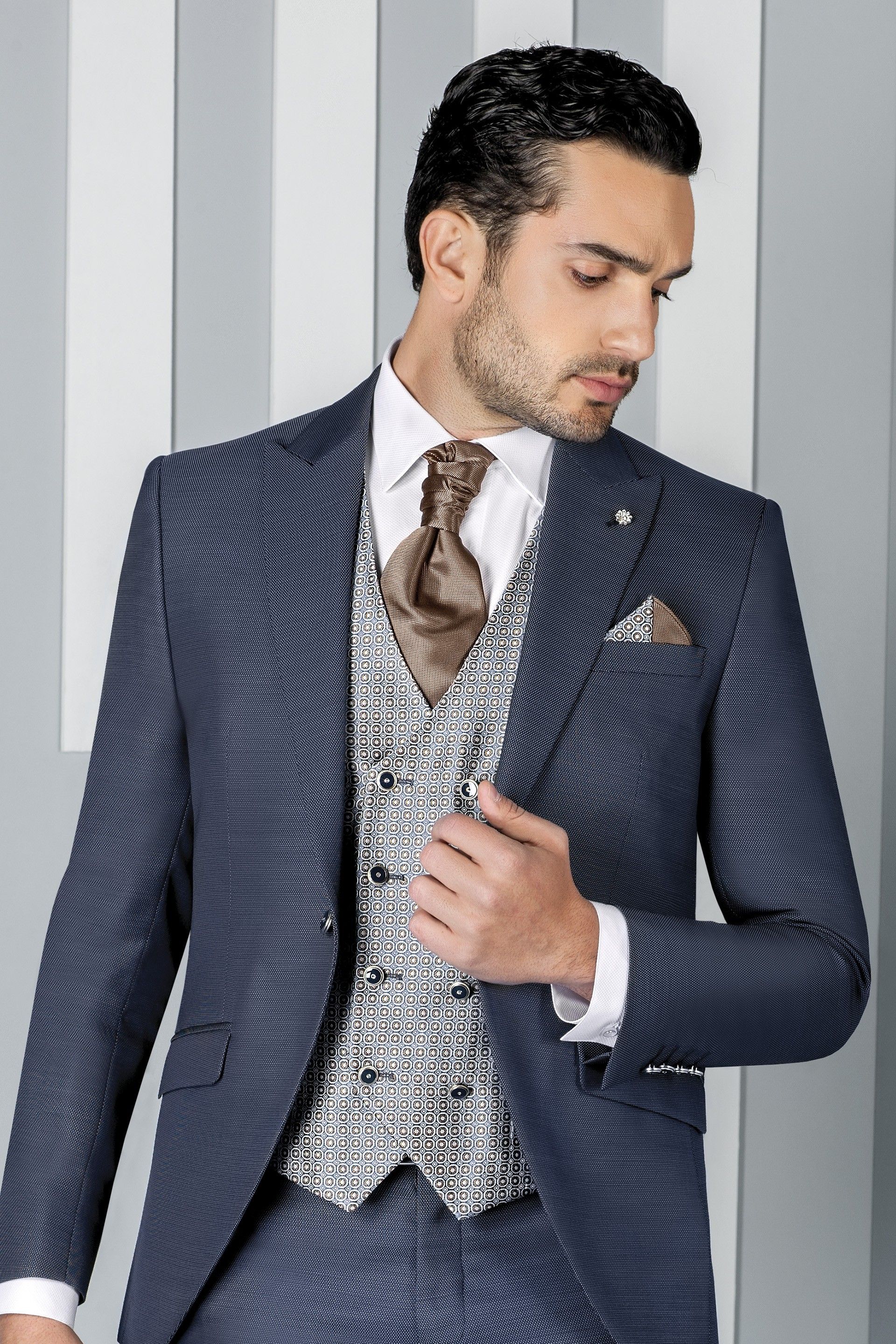 Traje de novio Eternal azul 16.19.320