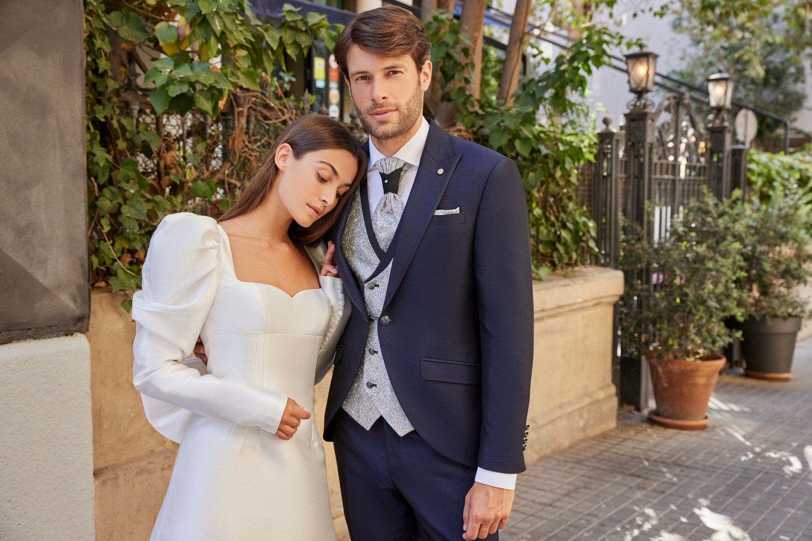 Nuevas tendencias en trajes. Linea Wedding
