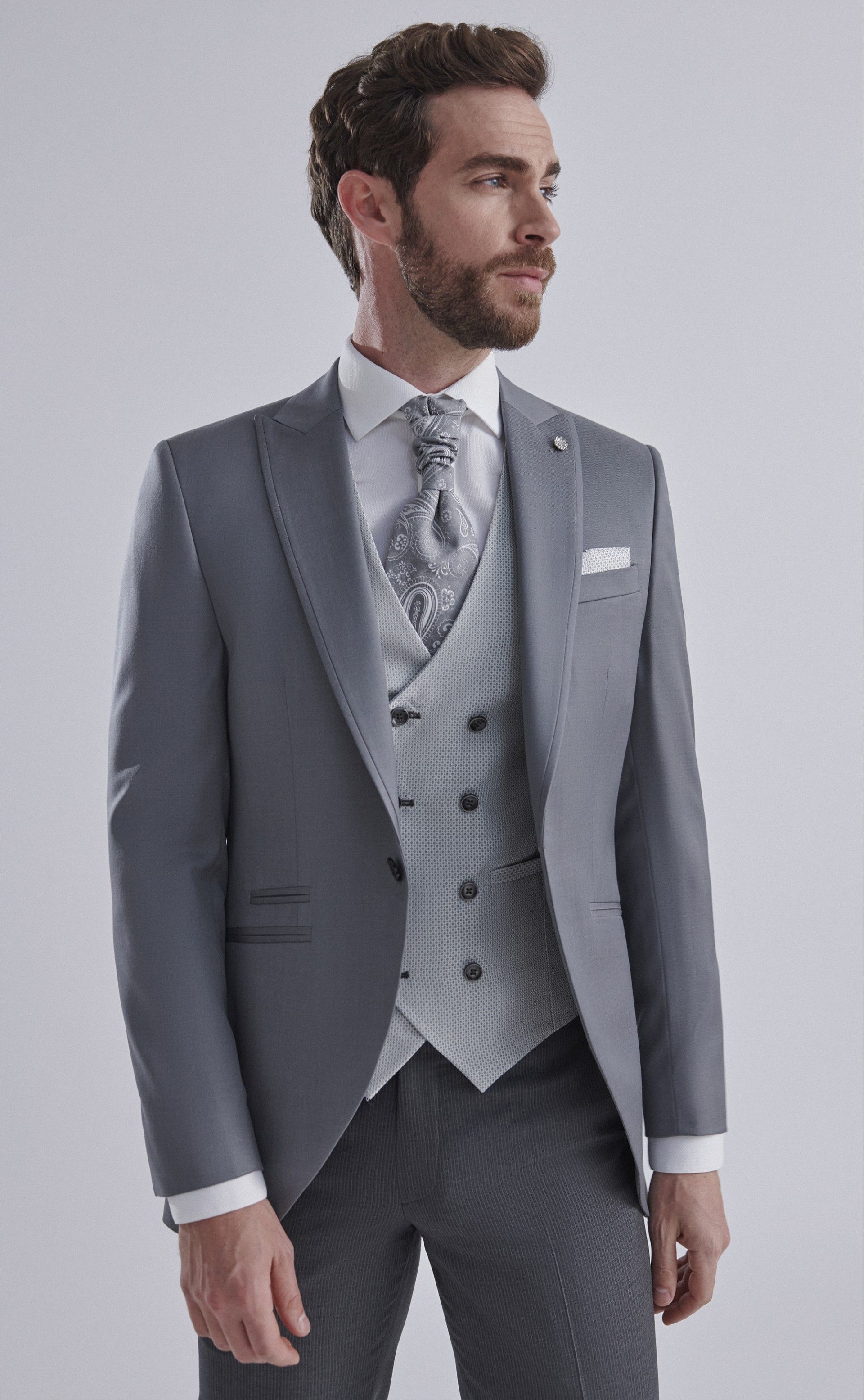 Traje de novio ETERNAL gris 81.24.050