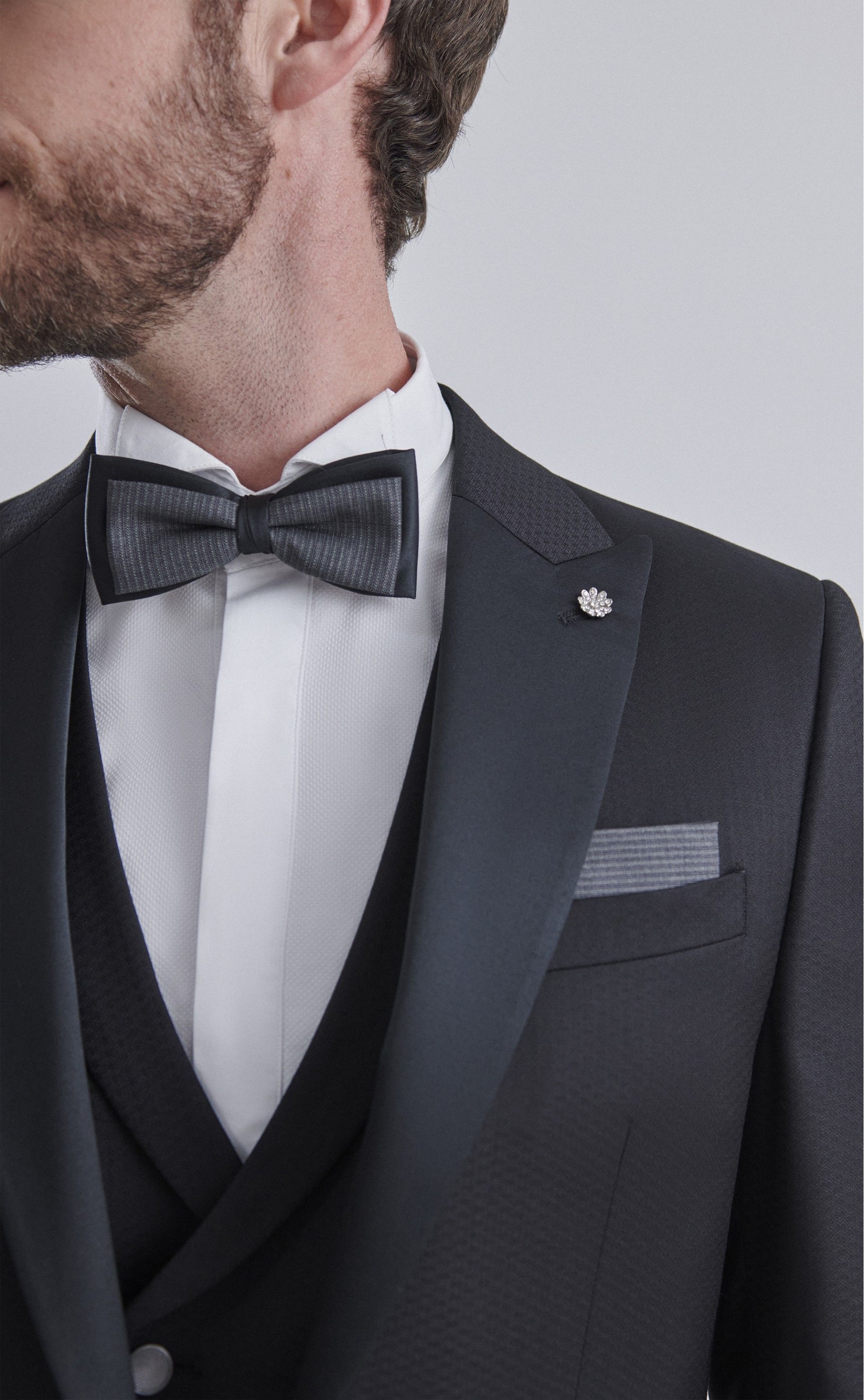 Fato de noivo ETERNAL preto 31.24.001