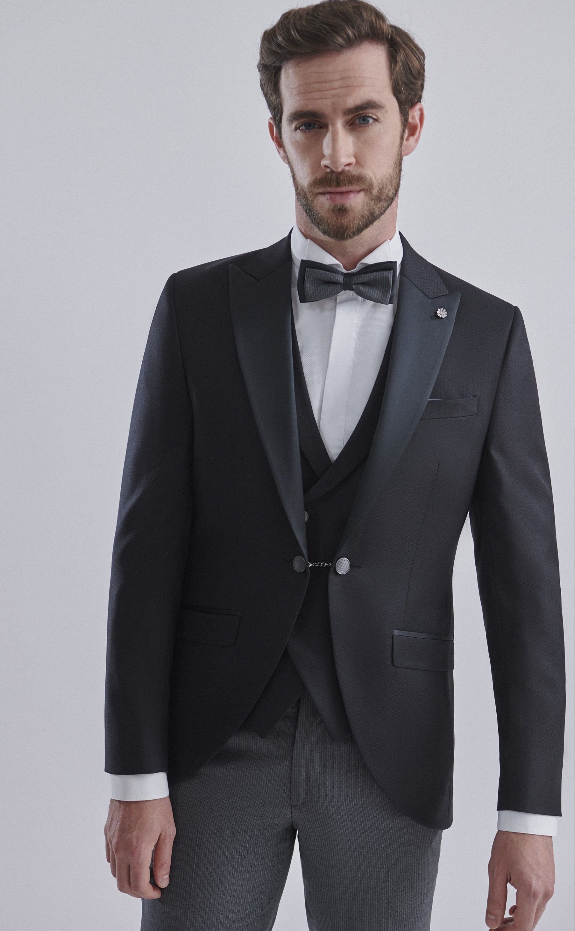 Fato de noivo ETERNAL preto 31.24.001