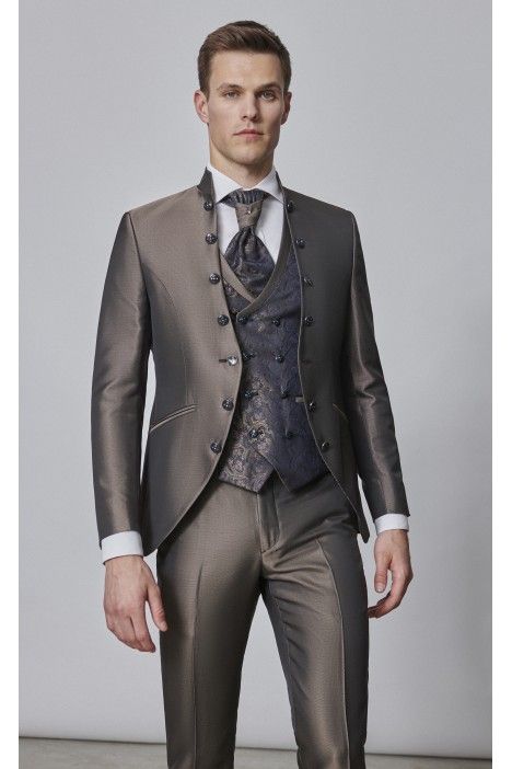 Beige groom suit WEDDING 43.24.710