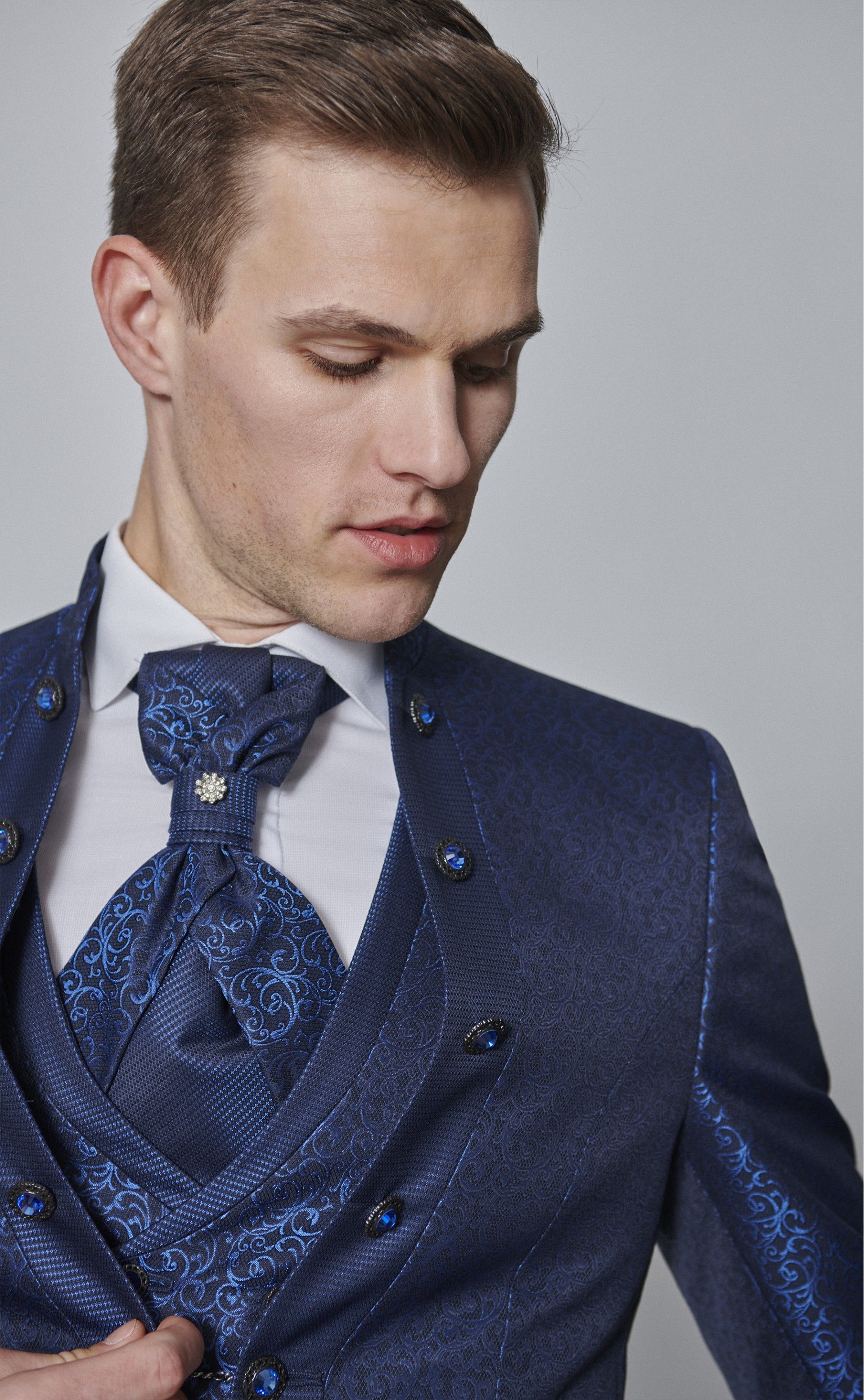 Traje de novio TREND azul medio 54.24.320