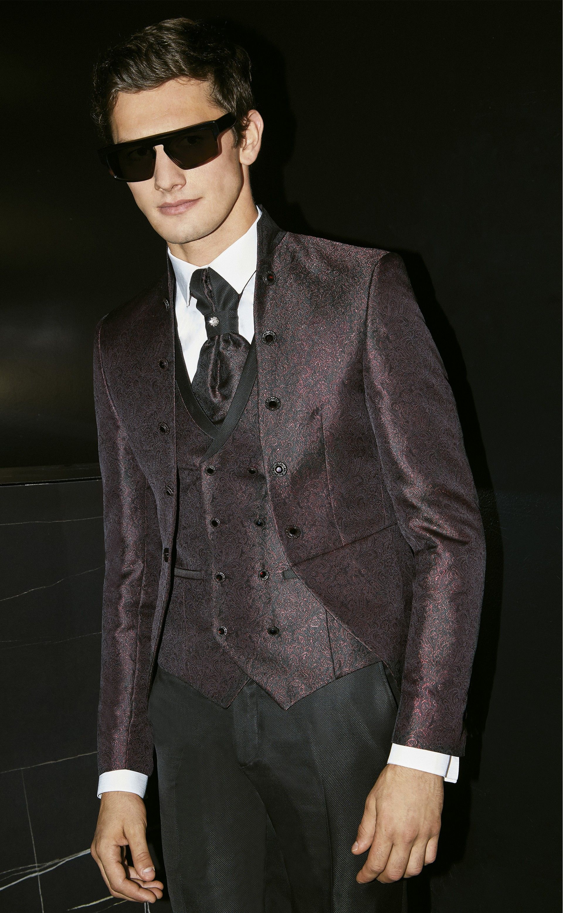 Traje de novio TREND burdeos 58.24.500