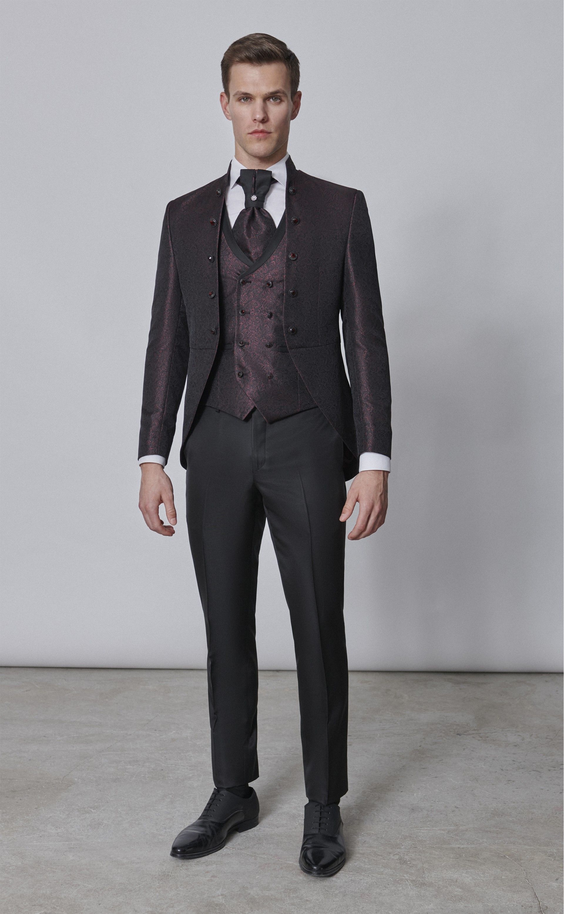 Traje de novio TREND burdeos 58.24.500