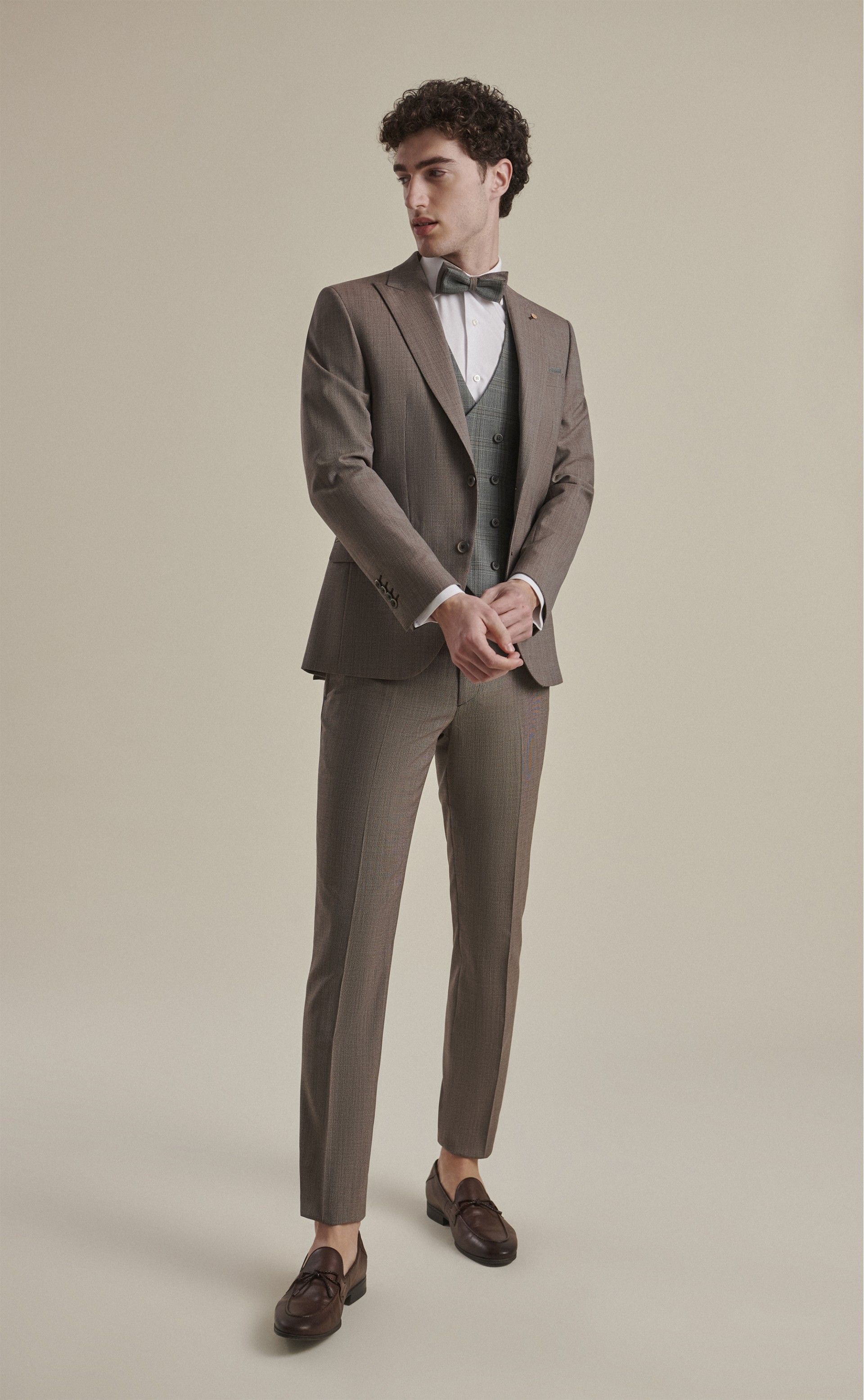 Traje de novio FEEL beige 77.24.760