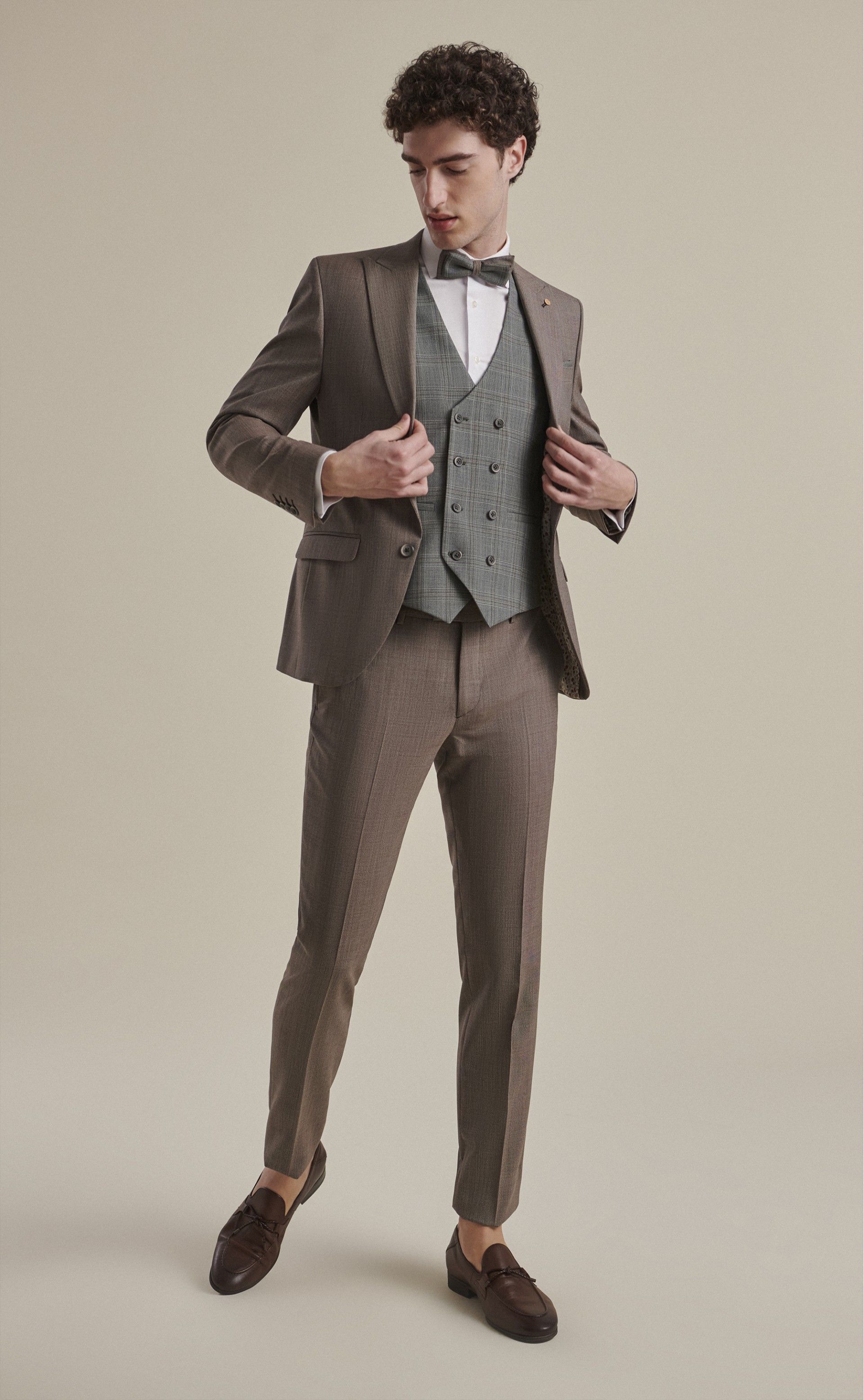 Traje de novio FEEL beige 77.24.760