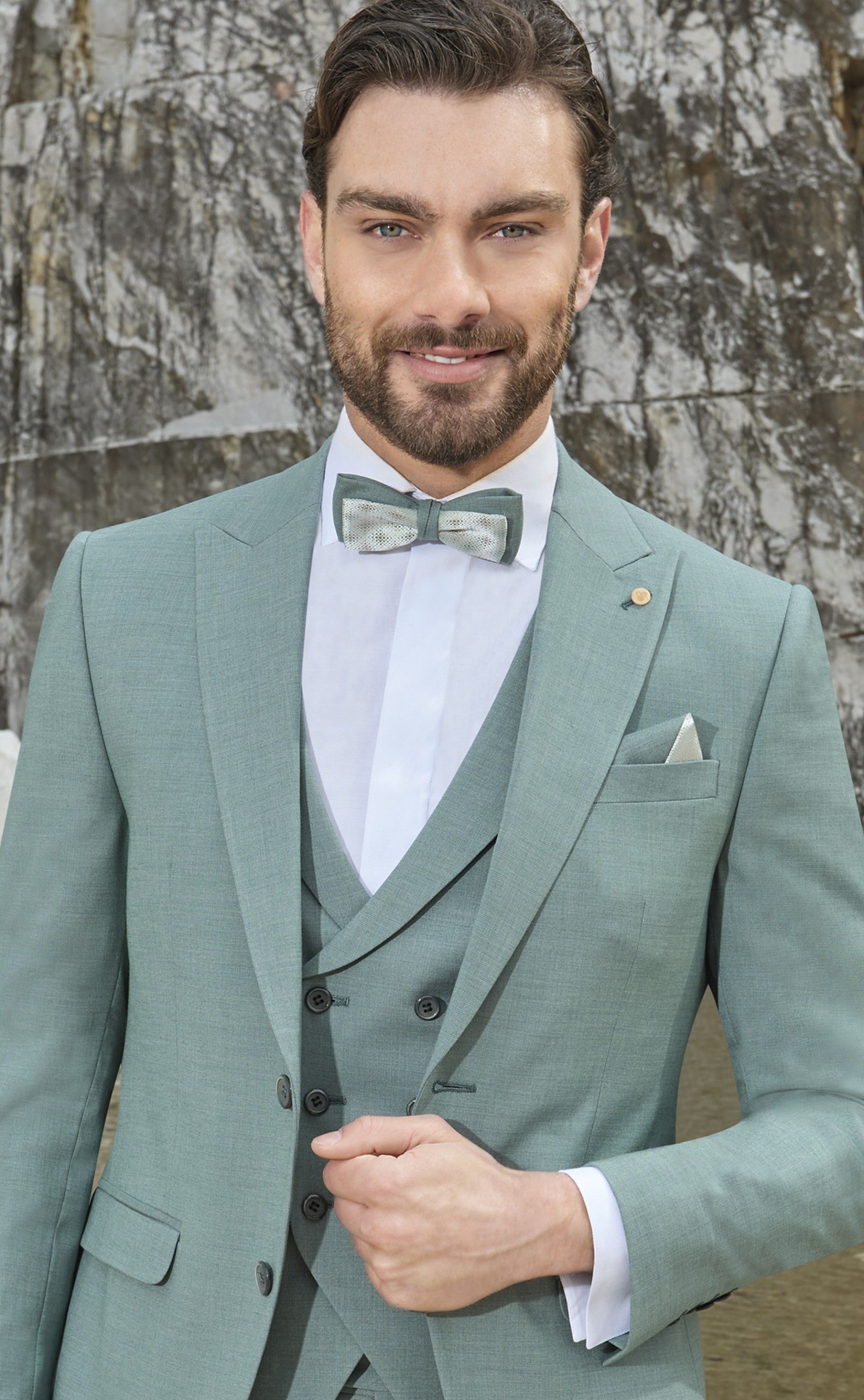 Green Groom Suit 85.25.812