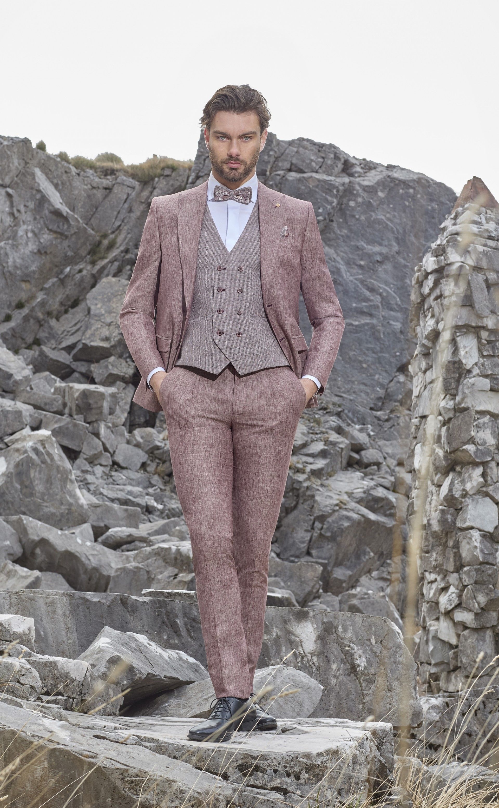 Kompletter Anzug für den Bräutigam Rosa 77.25.550