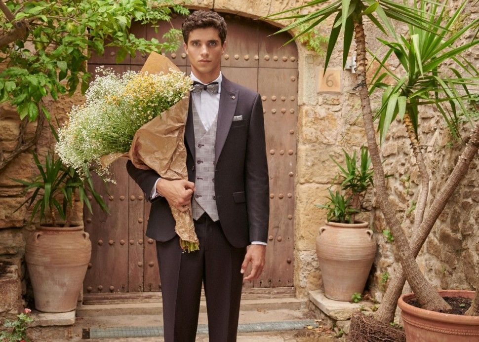 Spring Weddings: What to wear and where to escape with your Roberto Vicentti wedding suit