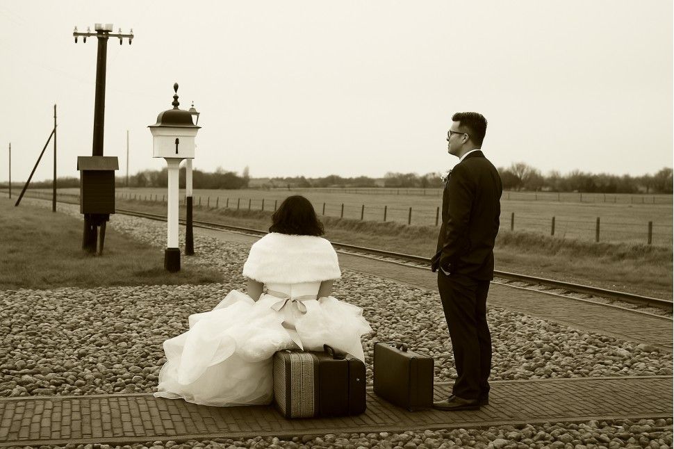 From Aisle to Escape: How to Prepare Your Wedding & Honeymoon Outfits