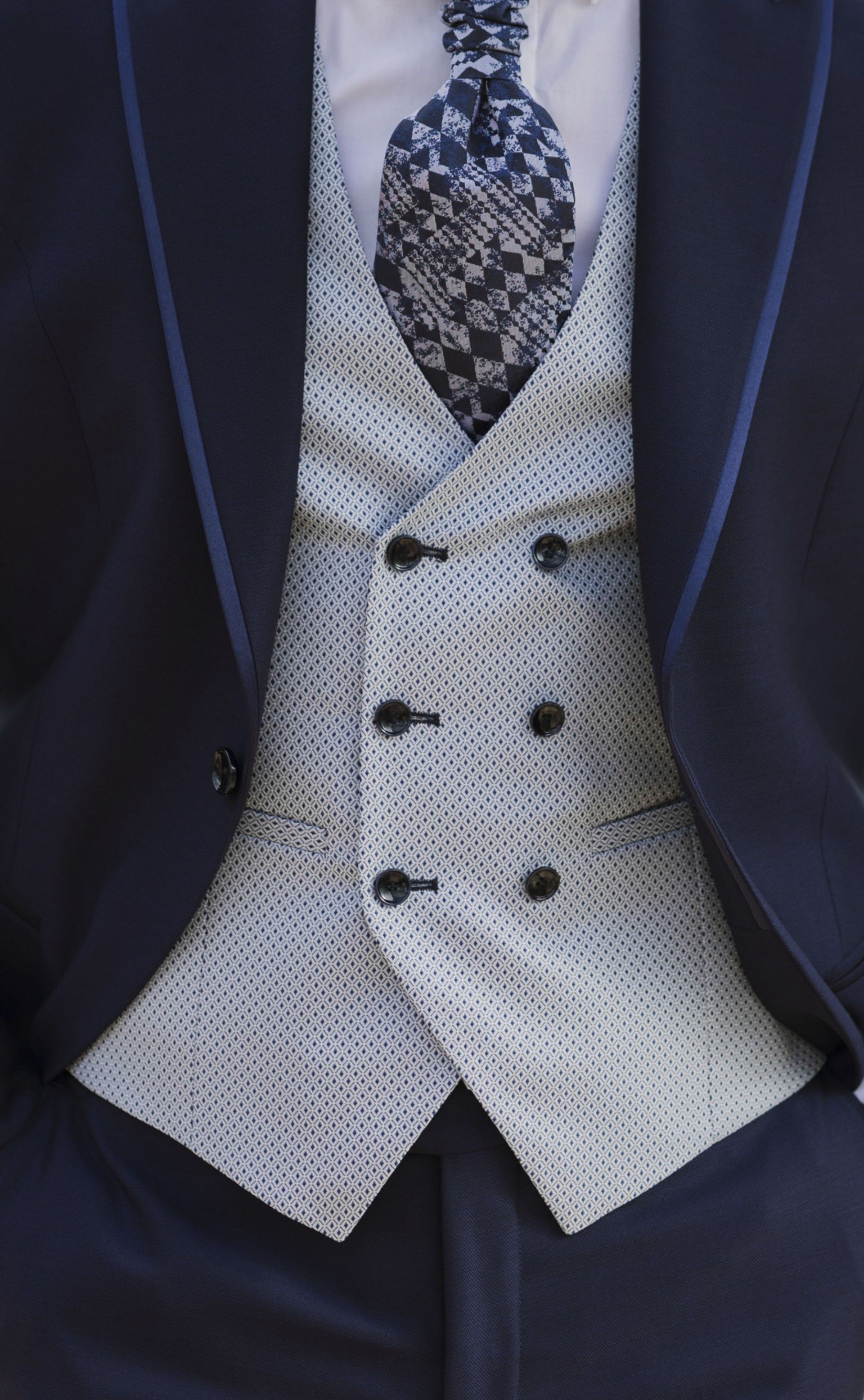 Traje de novio azul de lana ? Tejido Reda 07.26.310