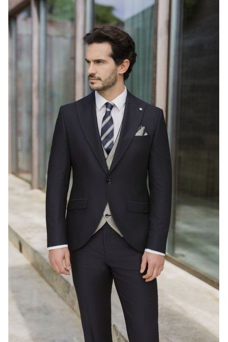 Dark Blue Wool Groom Suit ? Reda Fabric 09.26.300