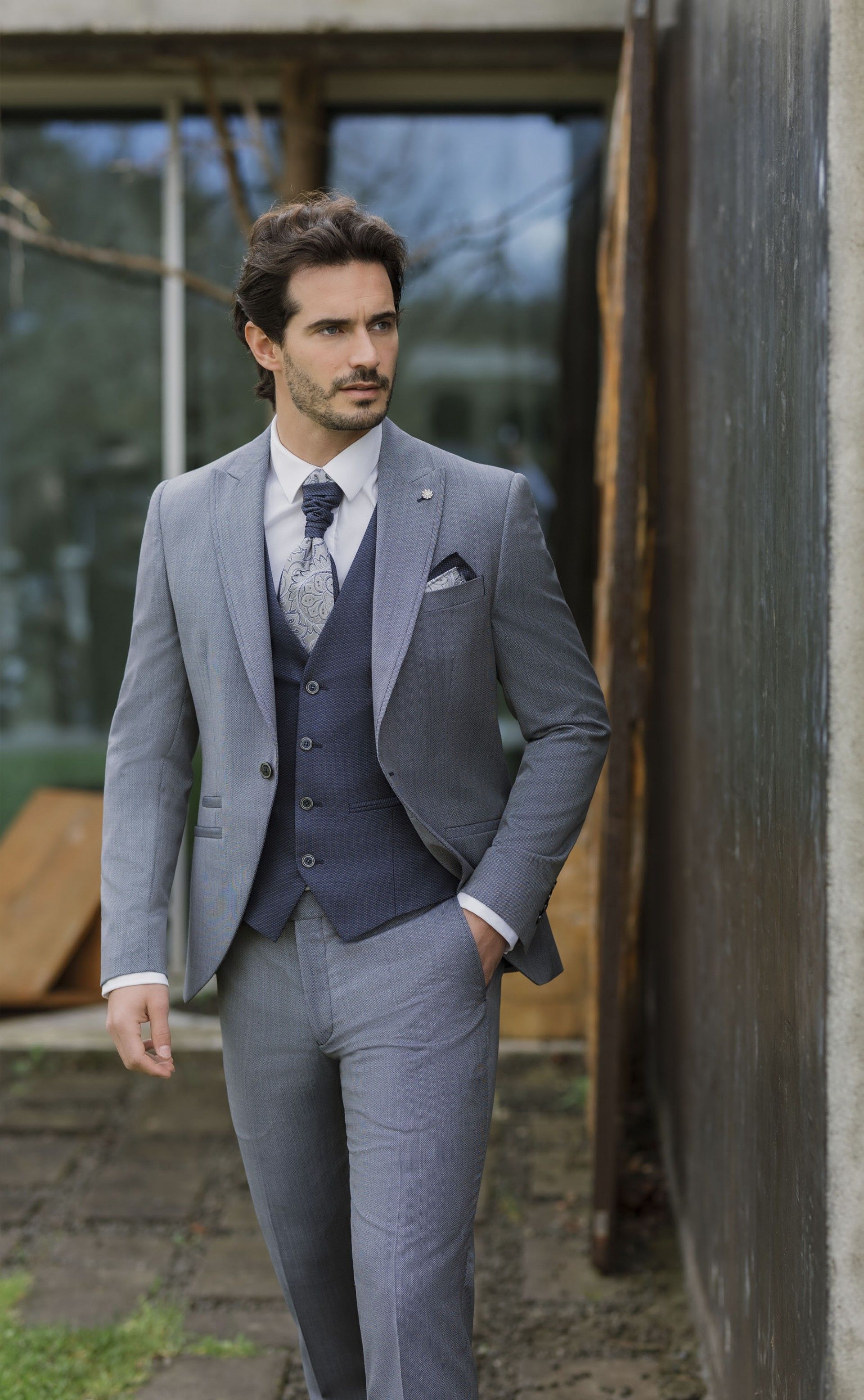 Costume de marié bleu clair en laine à micro-motif ? Tissu Guabello 20.26.310A