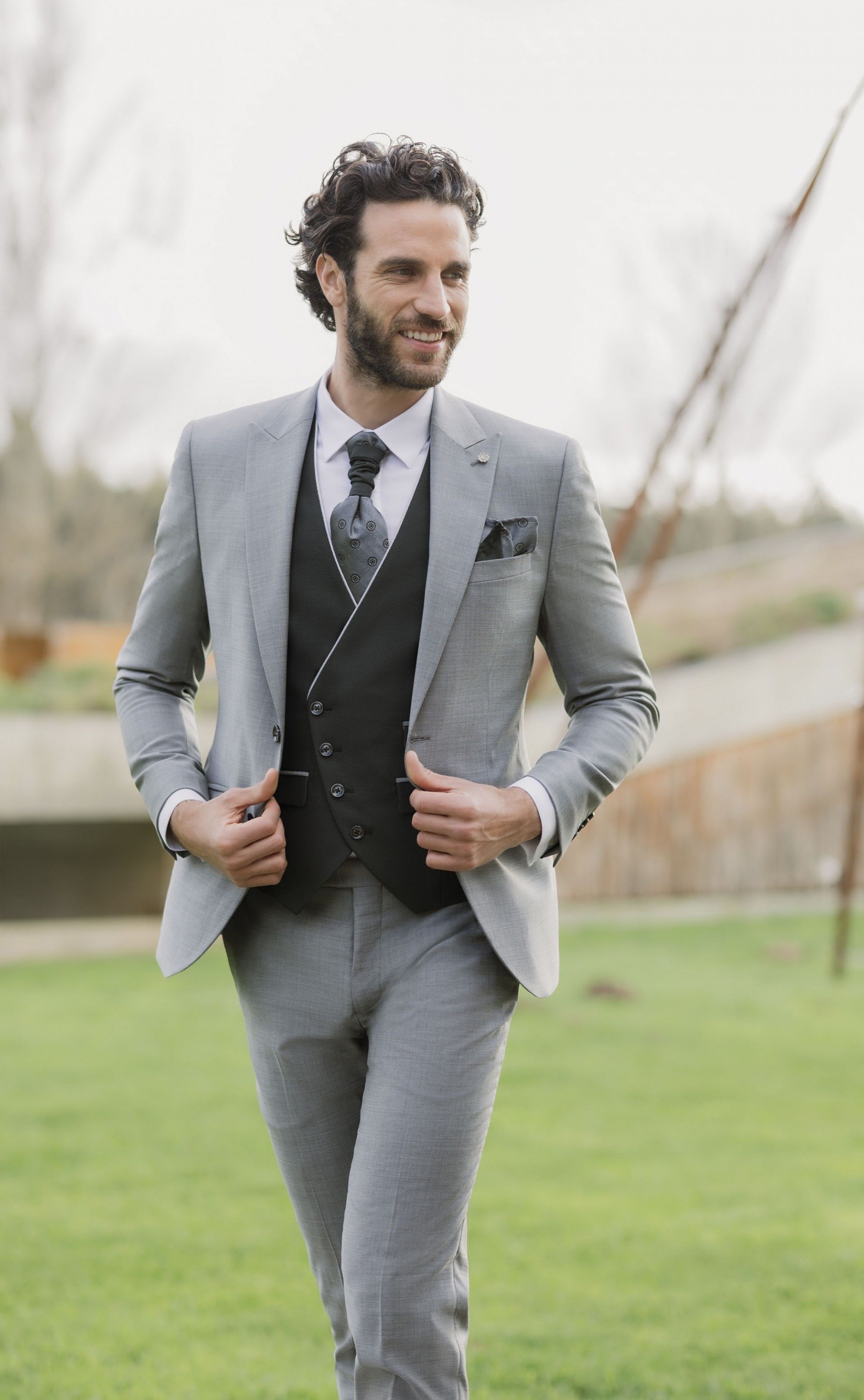 Costume de marié gris en laine à micro-motif ? Tissu Albino Torello 28.26.050A