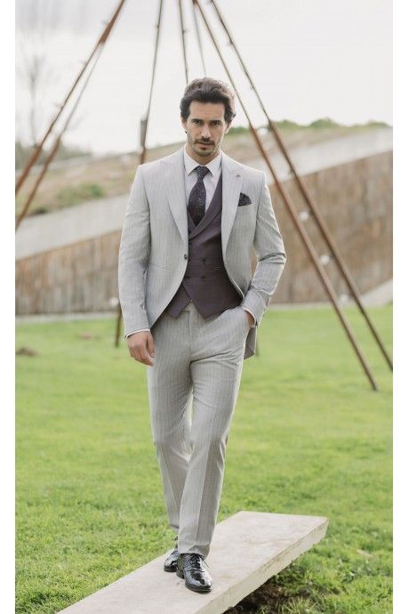 Grey Wool Groom Suit with Stripe ? Reda Fabric 30.26.090