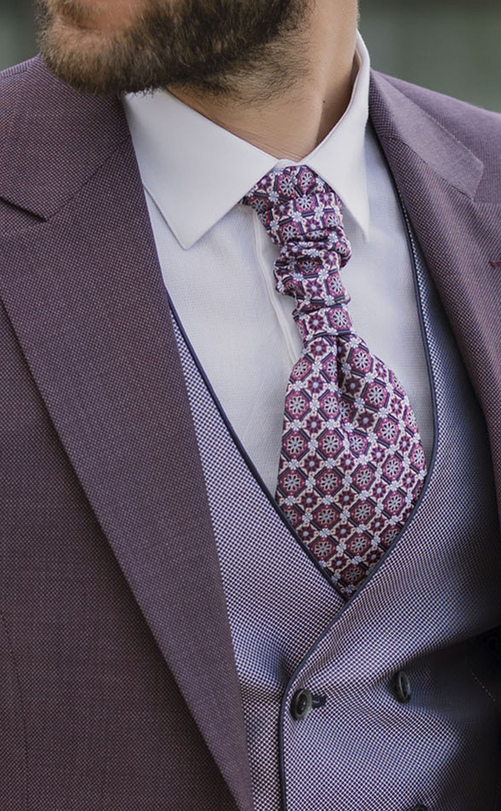 Aubergine Wool Groom Suit with Micro Pattern ? Zignone Fabric 33.26.400