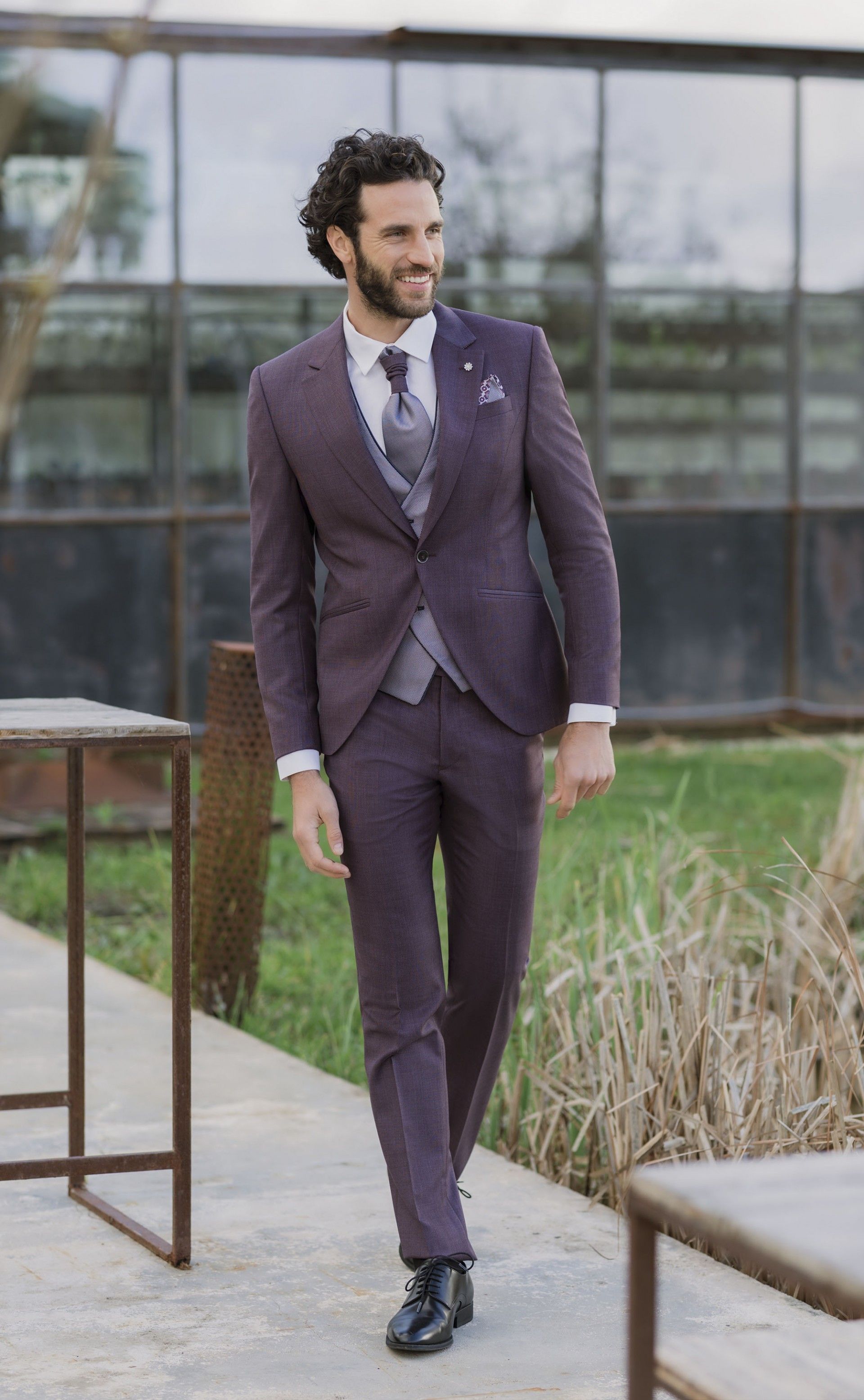 Costume de marié rose en laine ? Tissu Zignone 33.26.400A