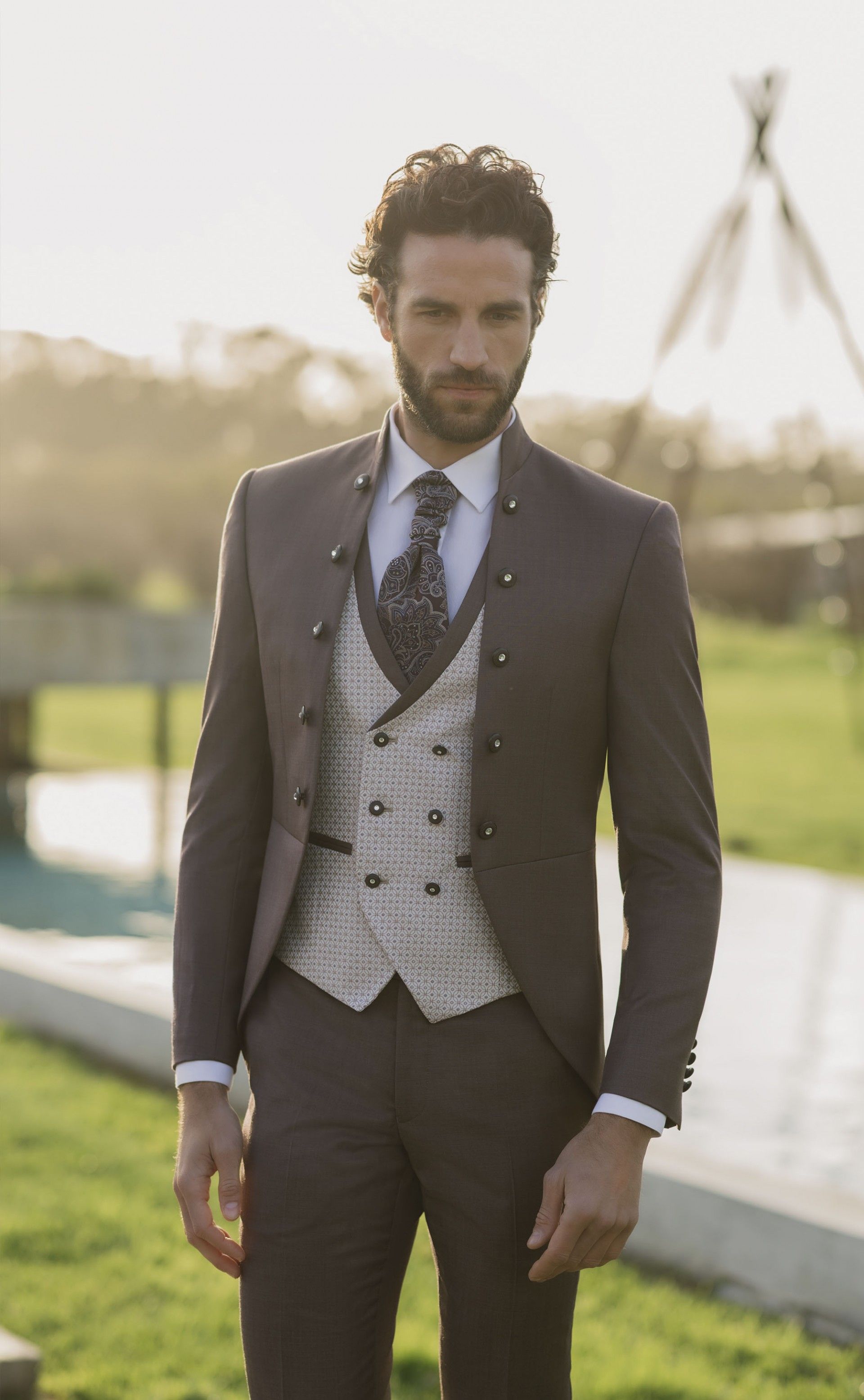 Costume de marié rose en laine ? Tissu Zignone 34.26.450