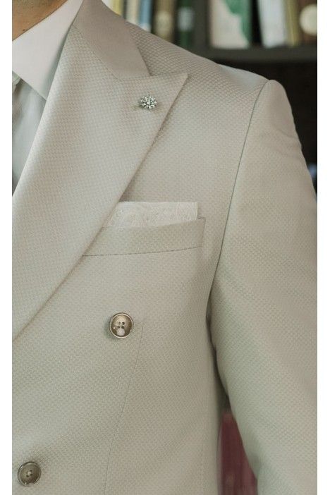 Traje de novio beige de lana con microdibujo ? Tejido Guabello 45.26.670