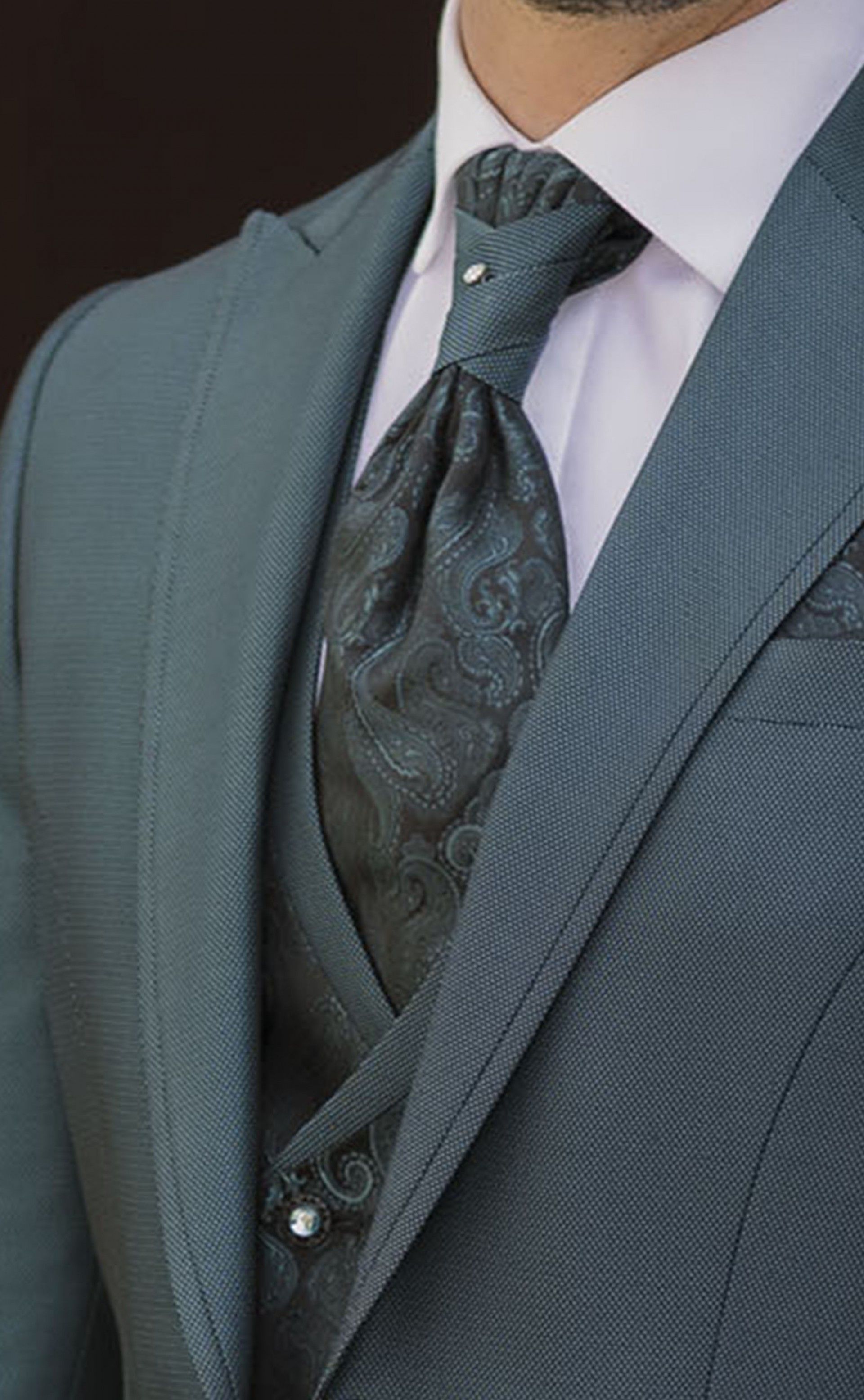 Green Groom Suit 69.26.901