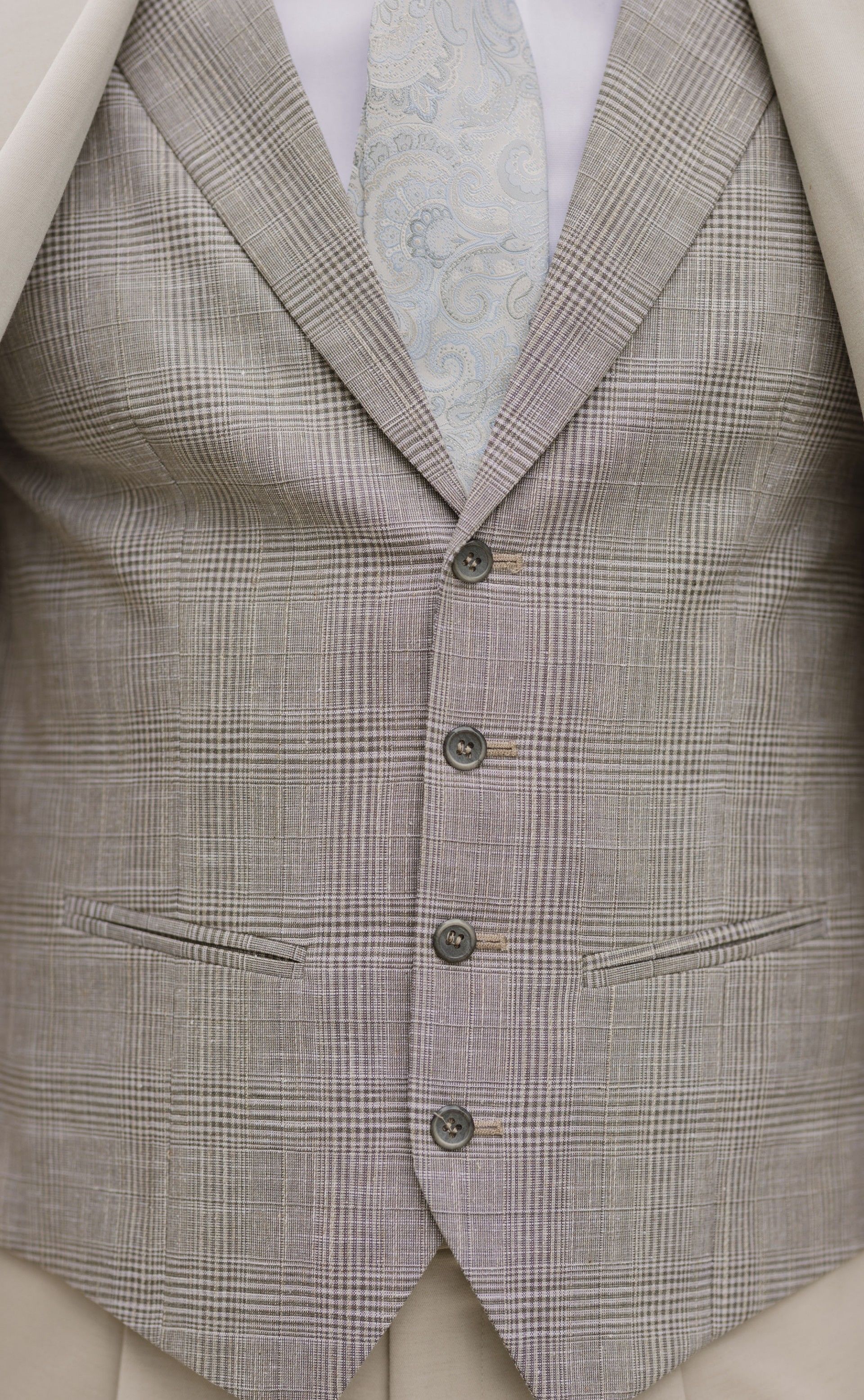 Beige Groom Suit 74.26.690A