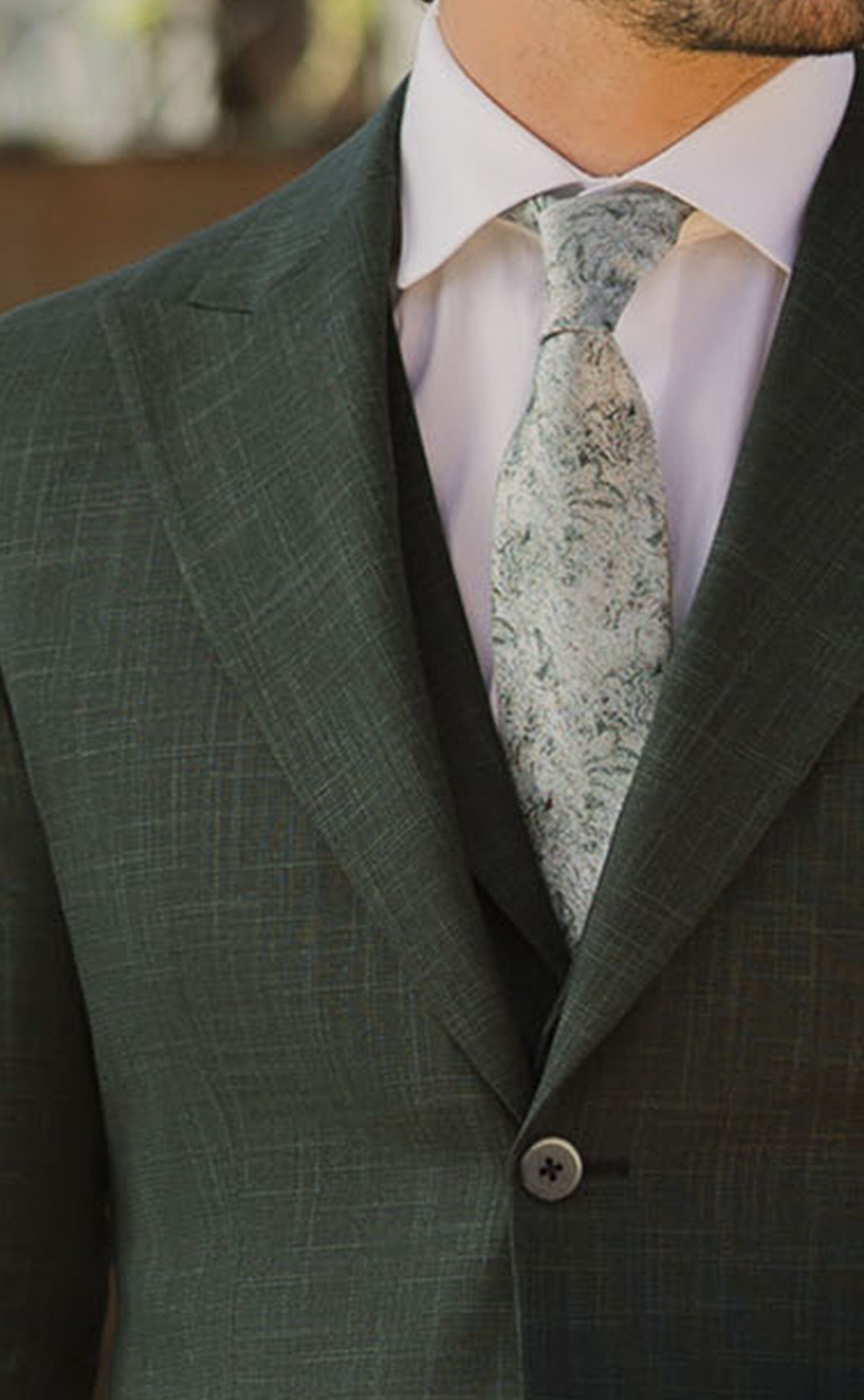 Dunkelgrüner Bräutigamanzug 83.26.900B