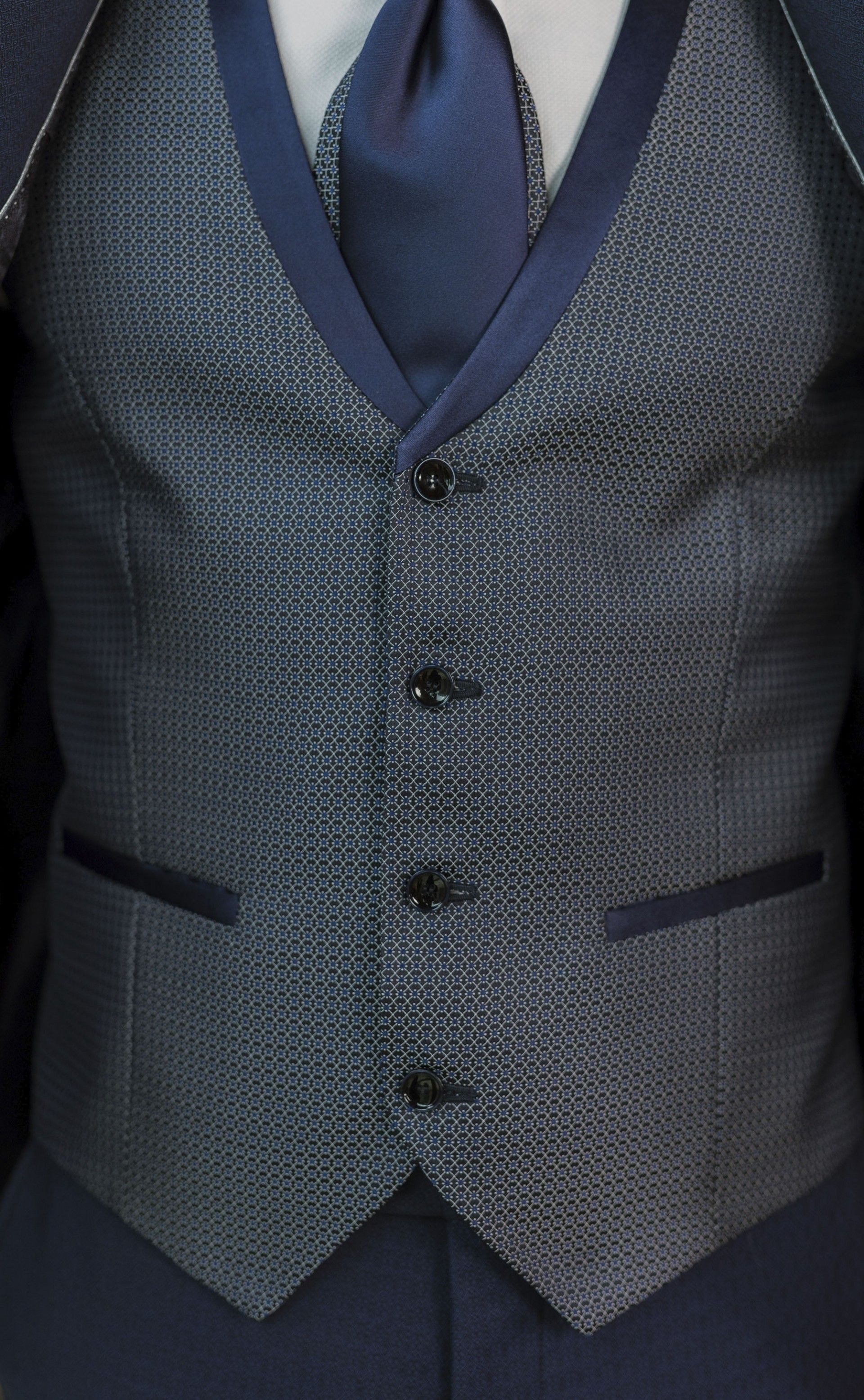 Traje de novio azul de lana con microdibujo ? Tejido Zignone 108.26.311