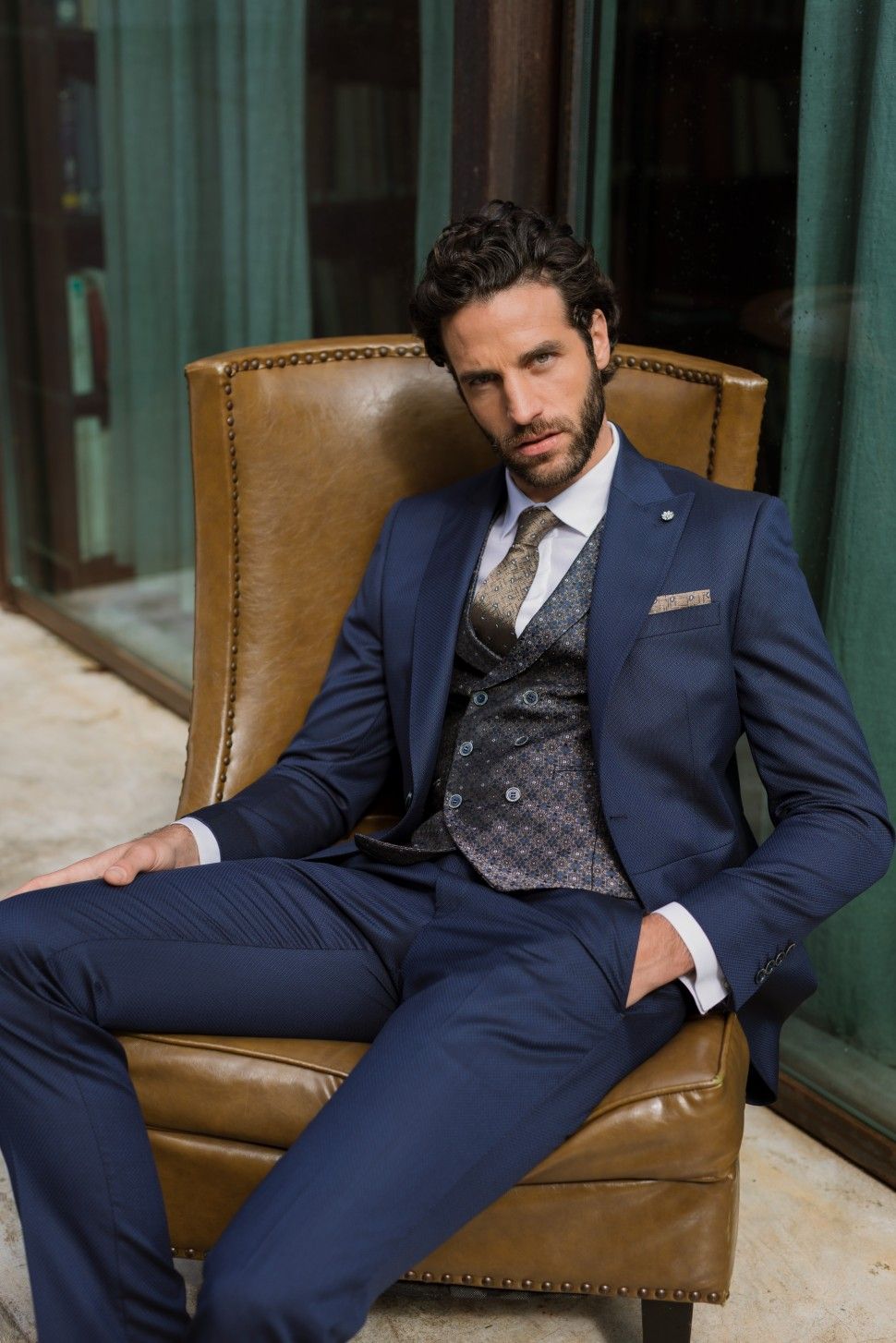 Be Timeless: Why Classic Groom Style Never Fades