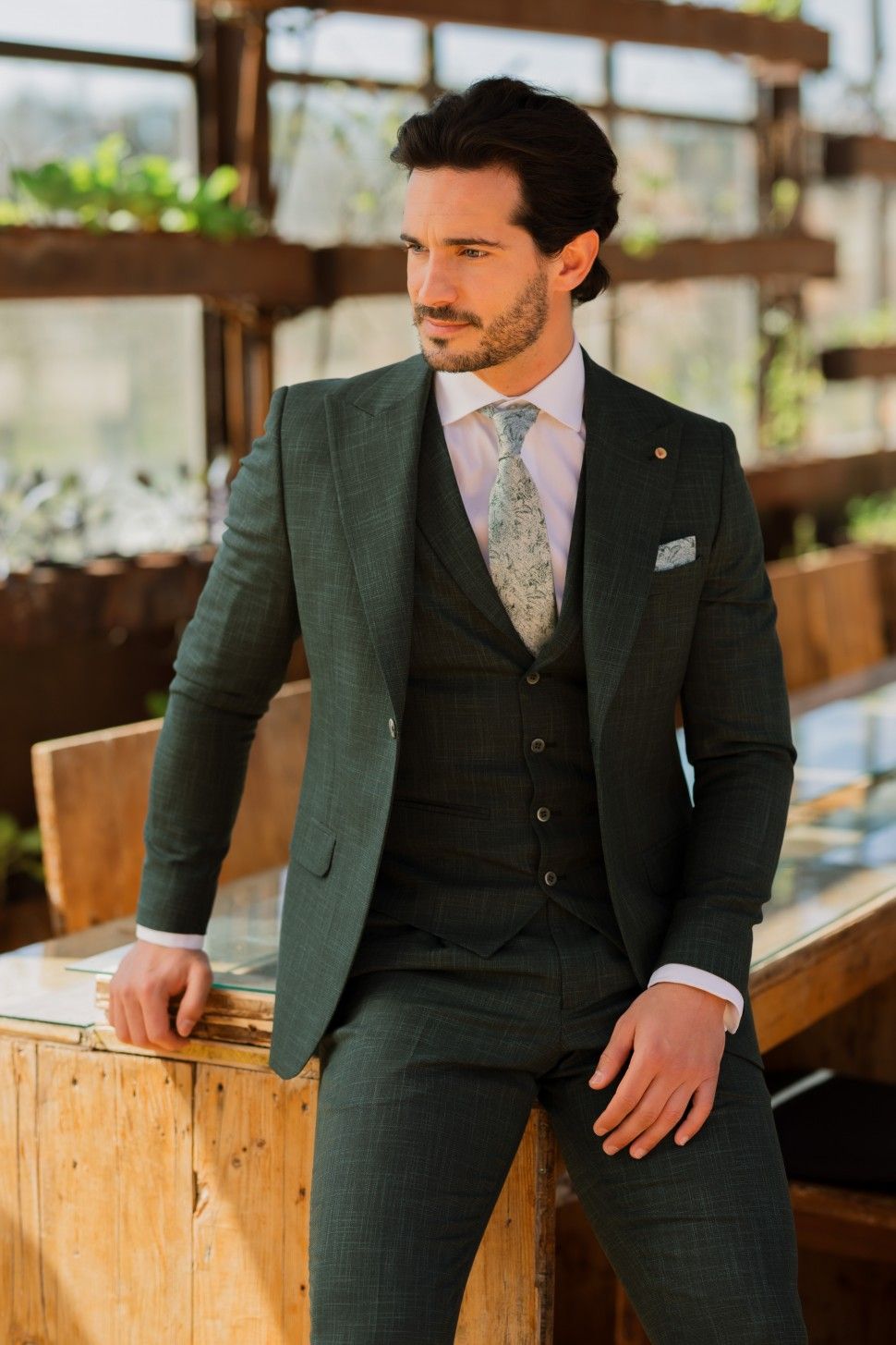 Be Ready: The Groom's Guide to Wedding Preparation Excellence